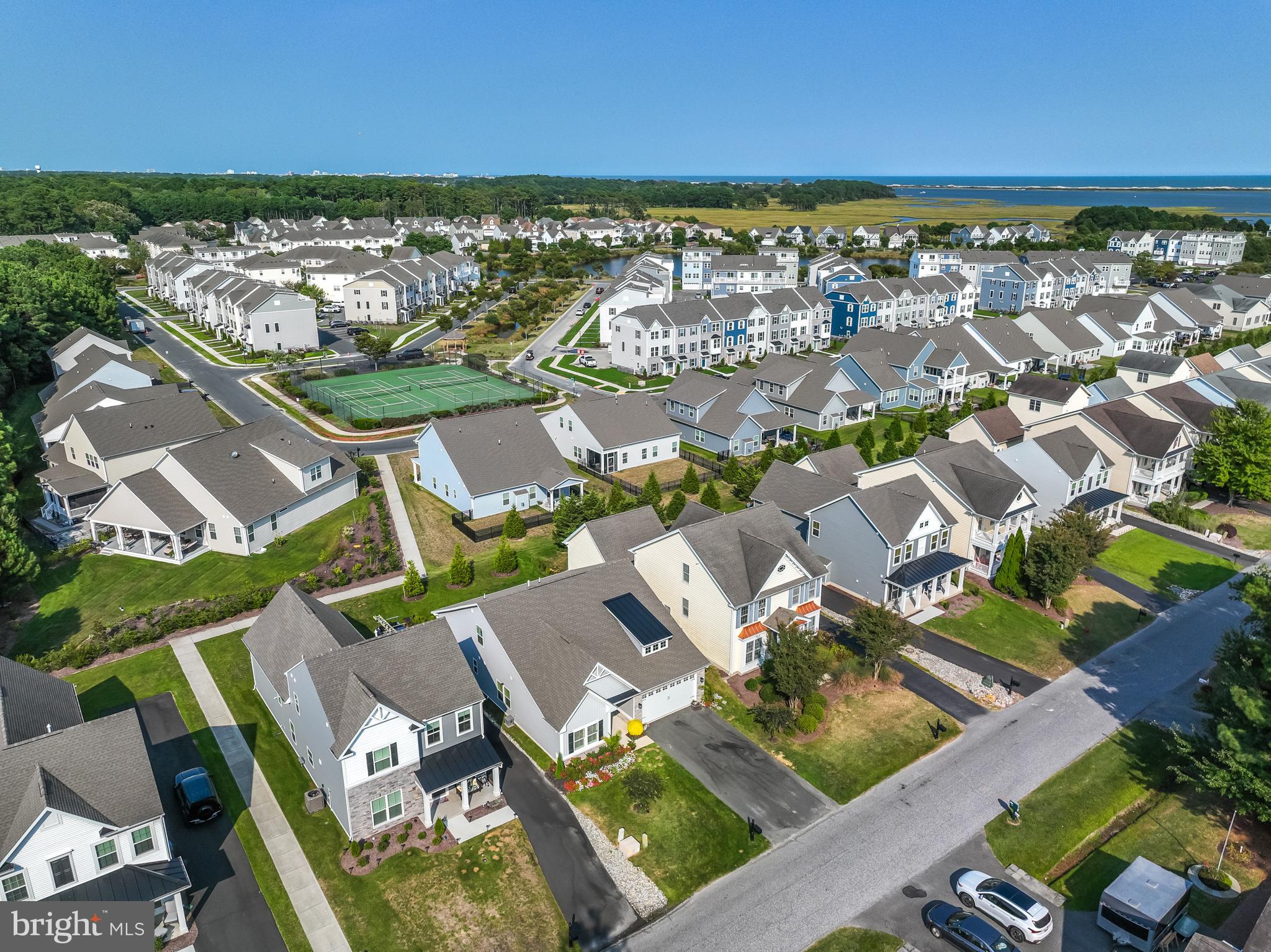BAYSIDE - Residential