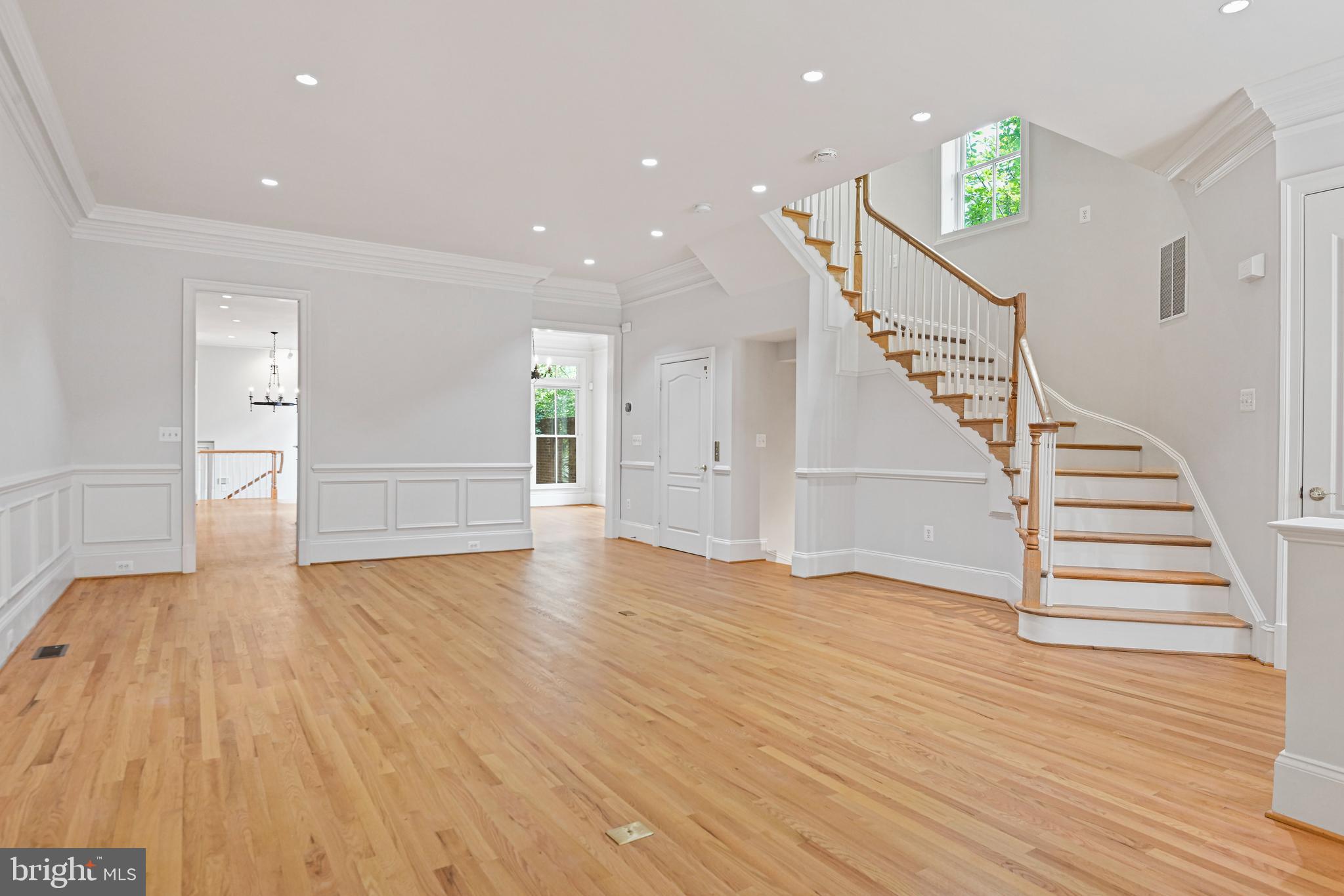 EVANS FARM - Residential