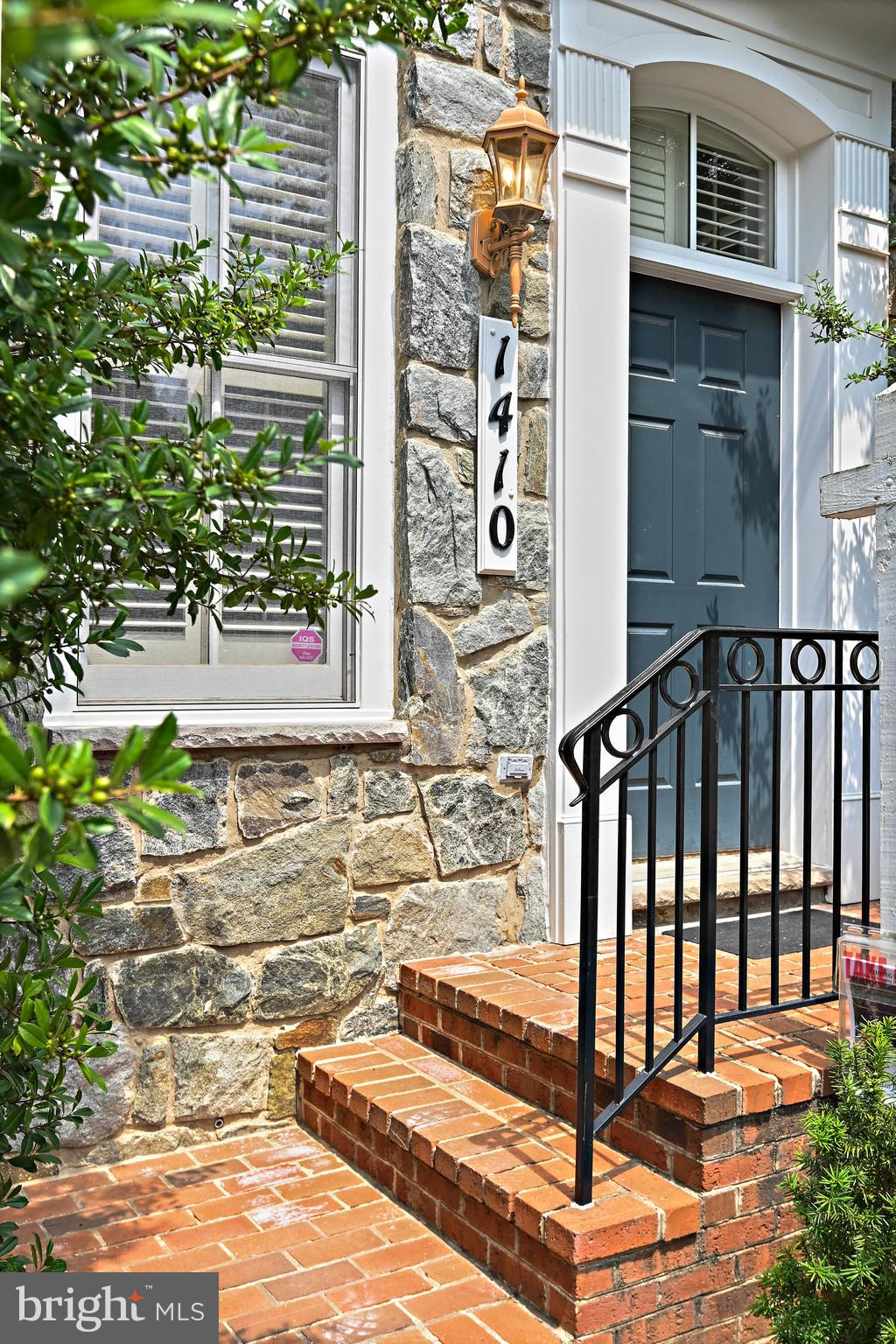 EVANS FARM - Residential