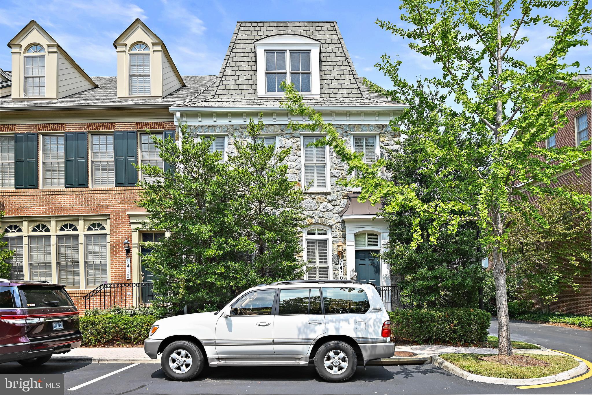 EVANS FARM - Residential