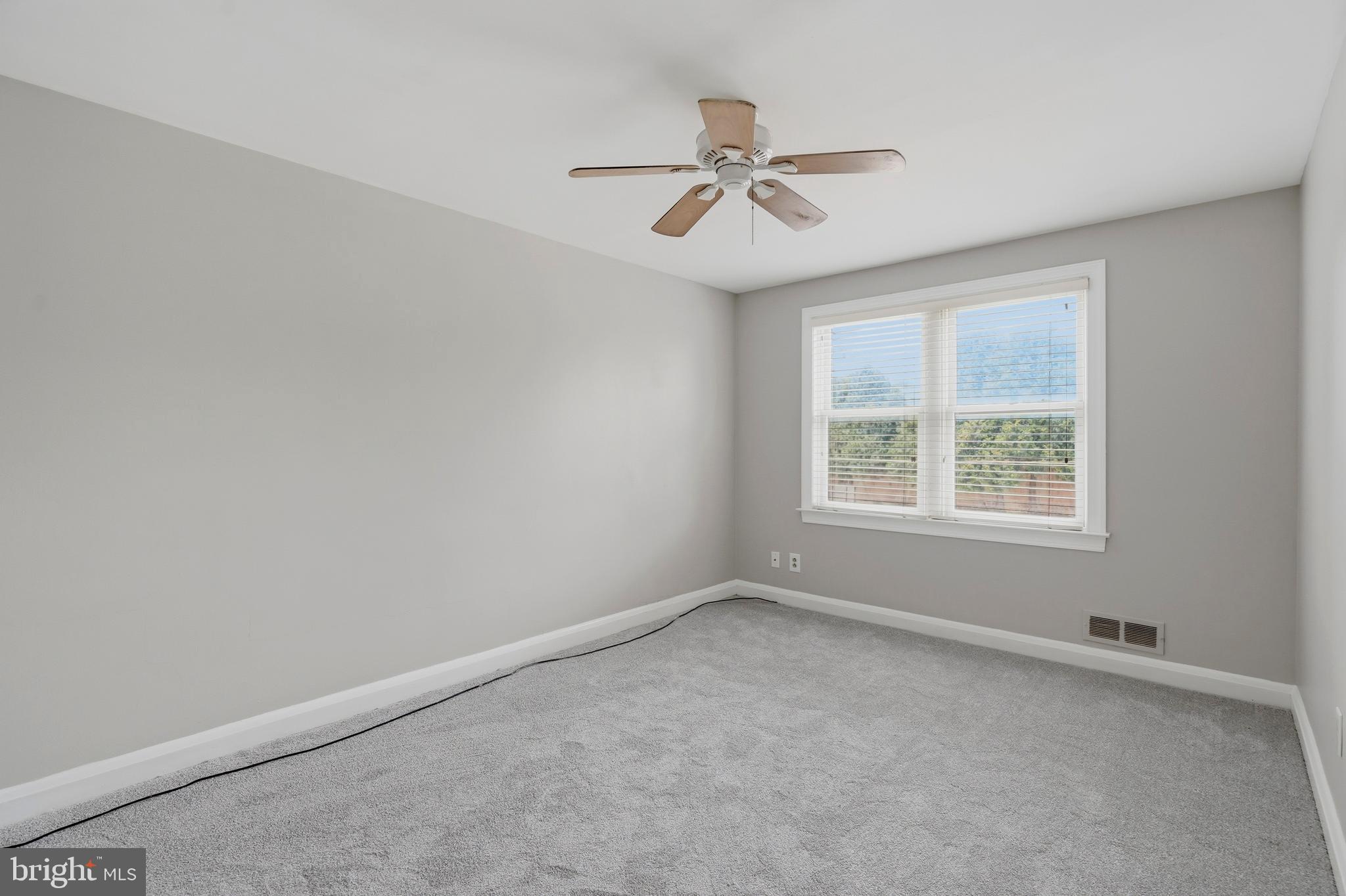 LOCH RAVEN MANOR - Residential