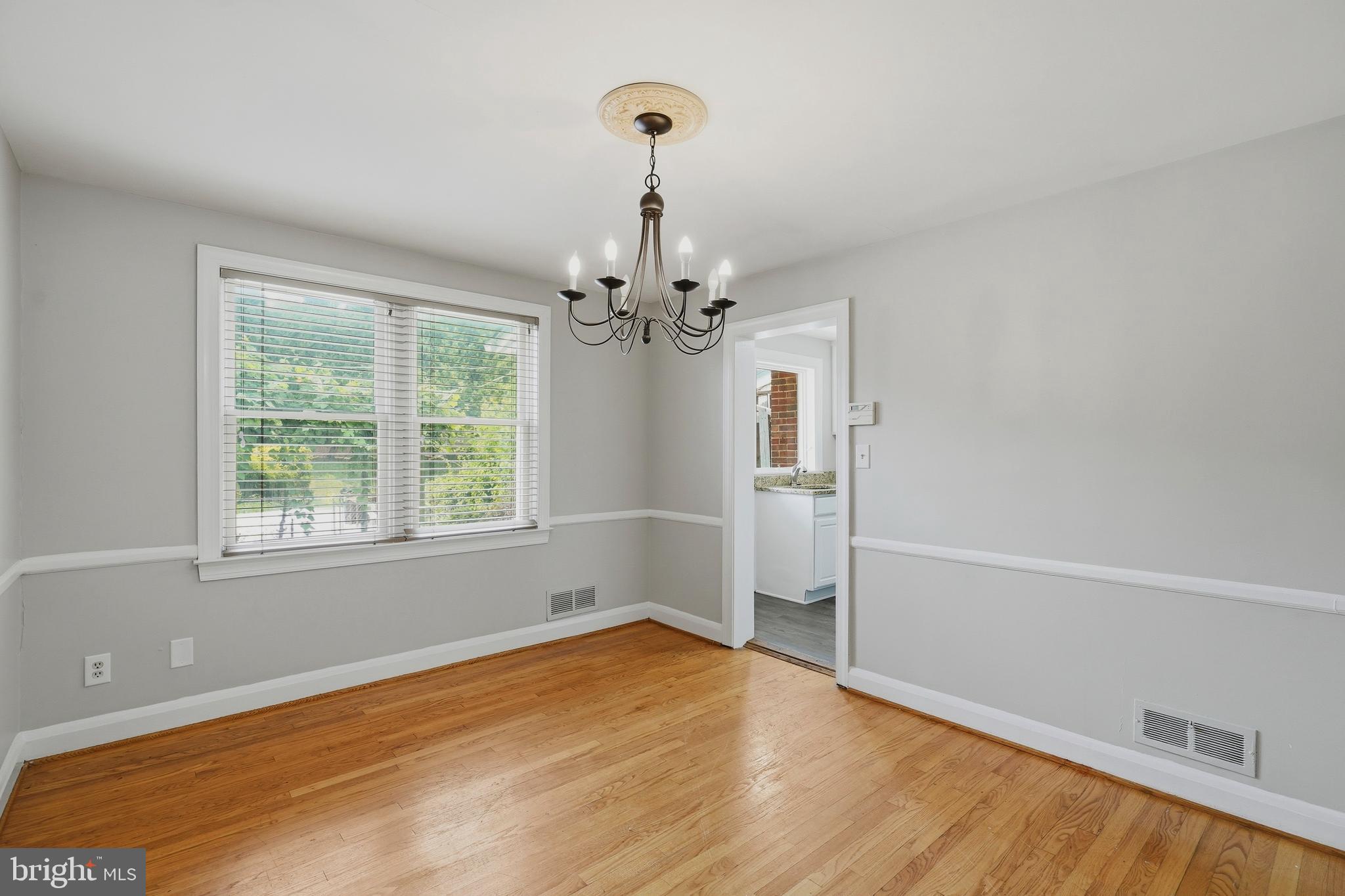 LOCH RAVEN MANOR - Residential