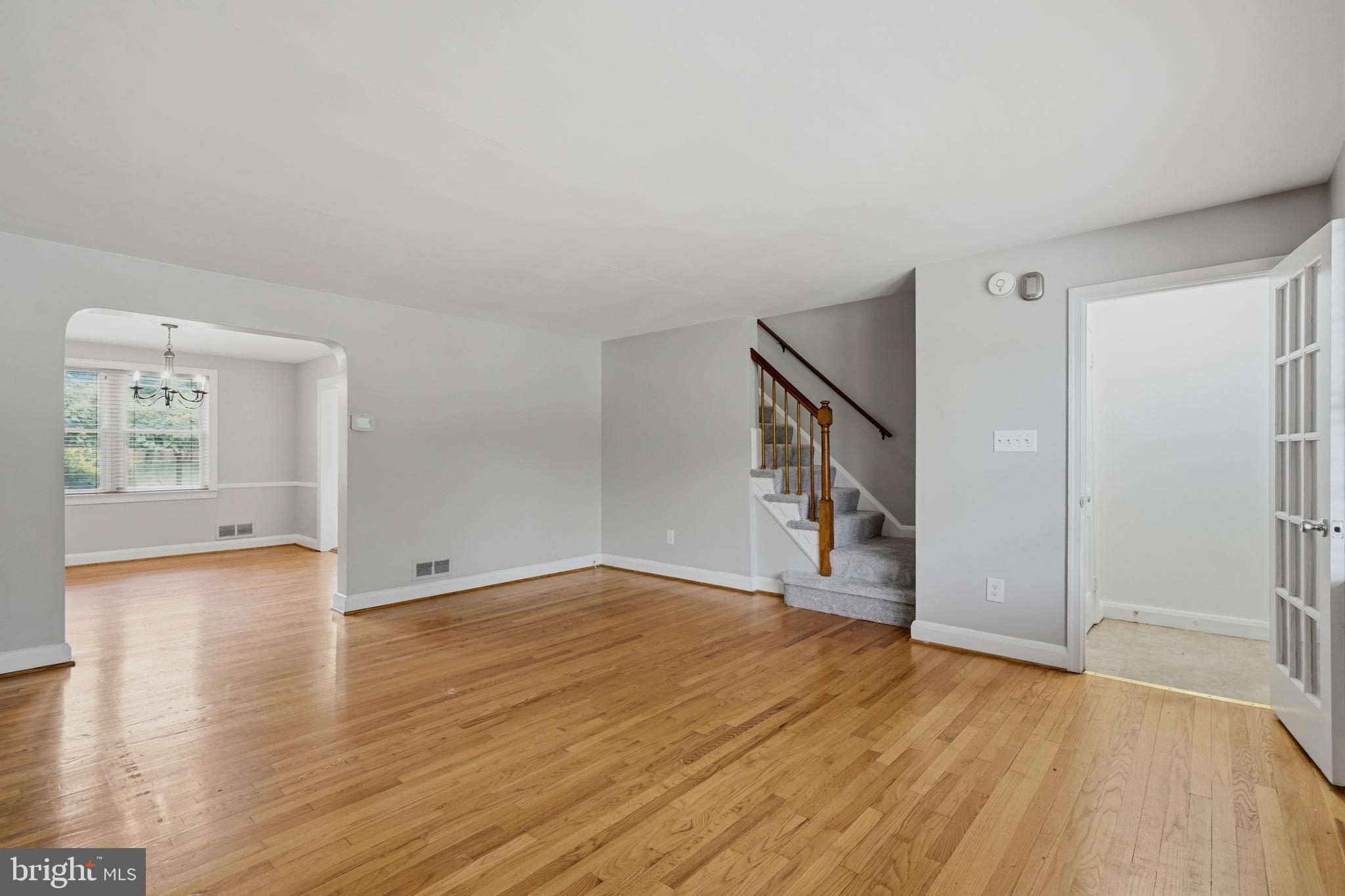 LOCH RAVEN MANOR - Residential