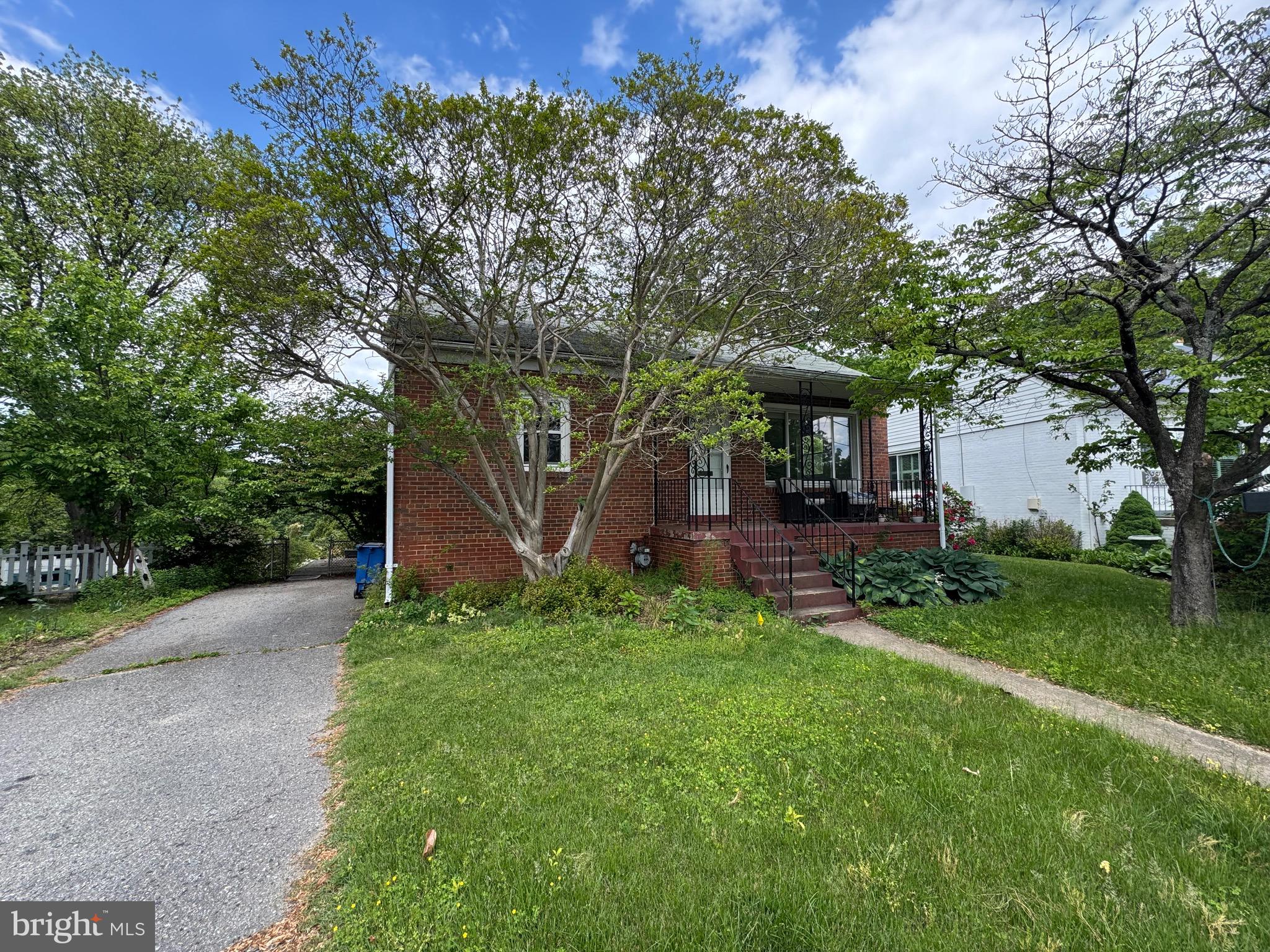 FOREST ESTATES - Residential