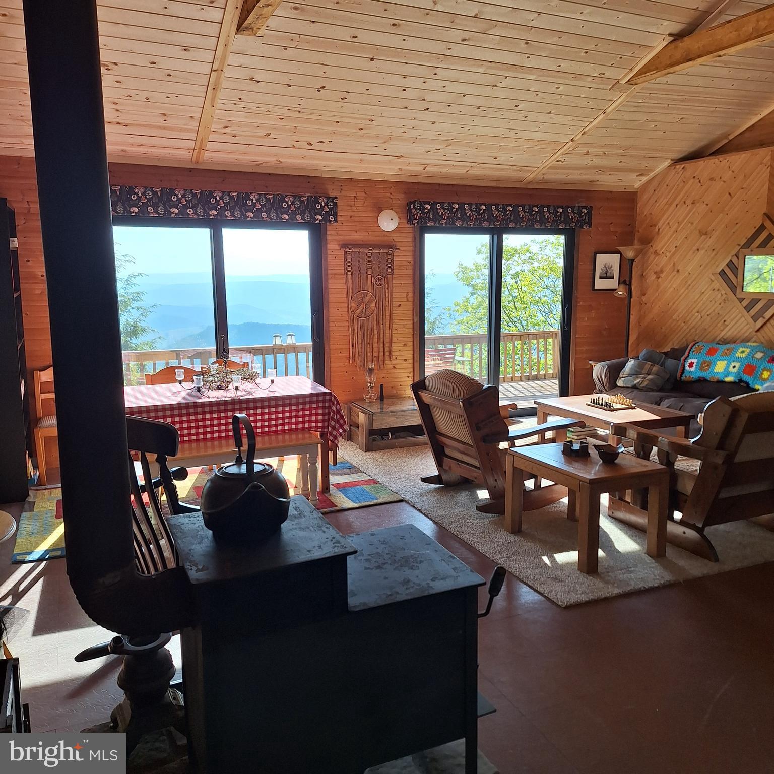 KILE KNOB - Residential