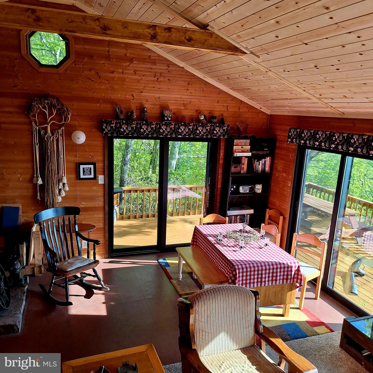 KILE KNOB - Residential