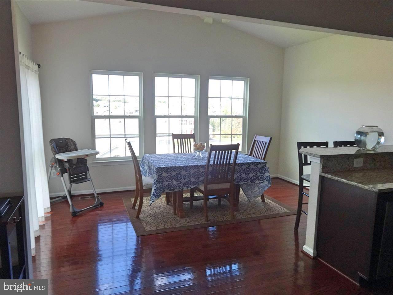 SOUTH POINTE - Residential Lease