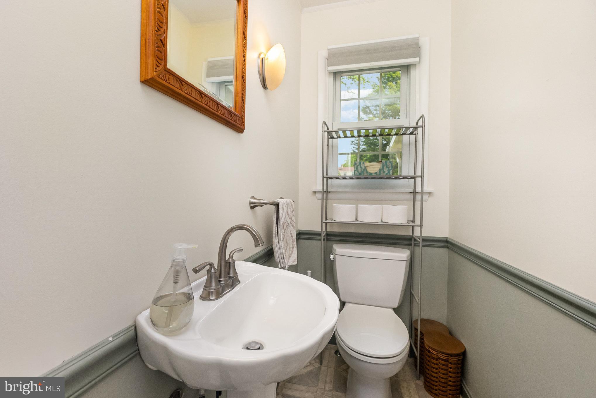 COLONIAL ACRES - Residential