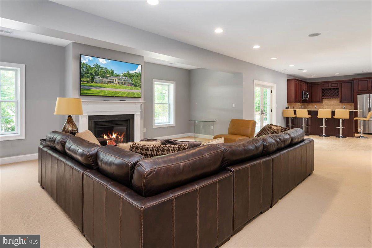 DAVIDSONVILLE - Residential