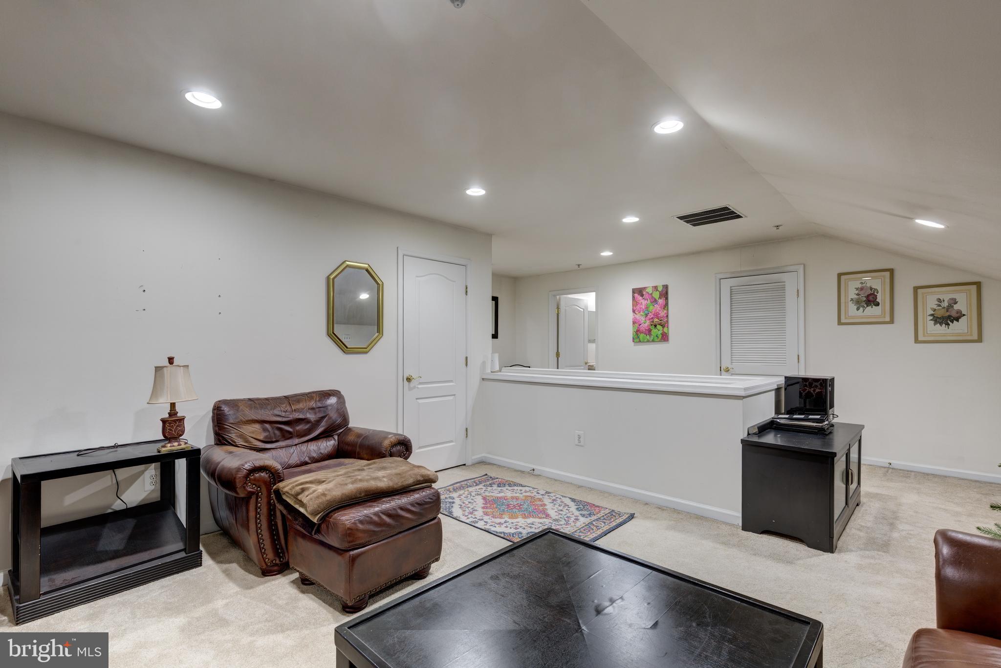CARROLL VISTA - Residential