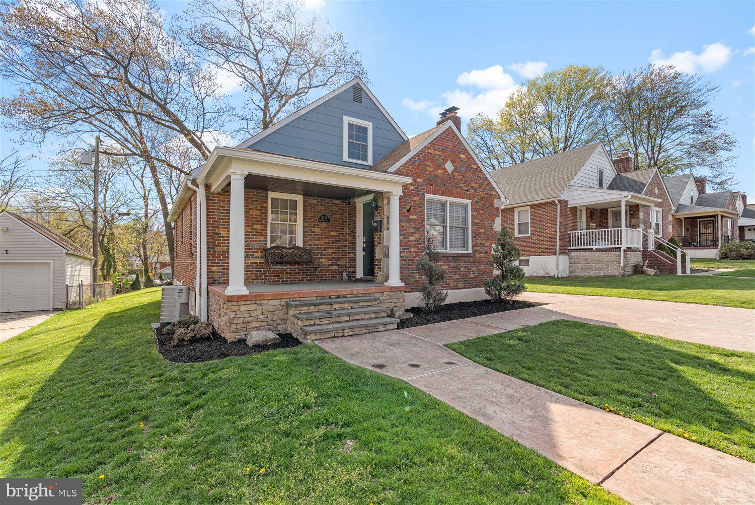 PARKVILLE - Residential