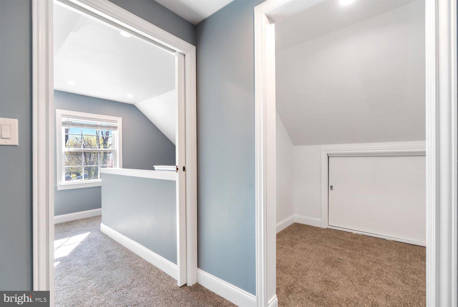 PARKVILLE - Residential