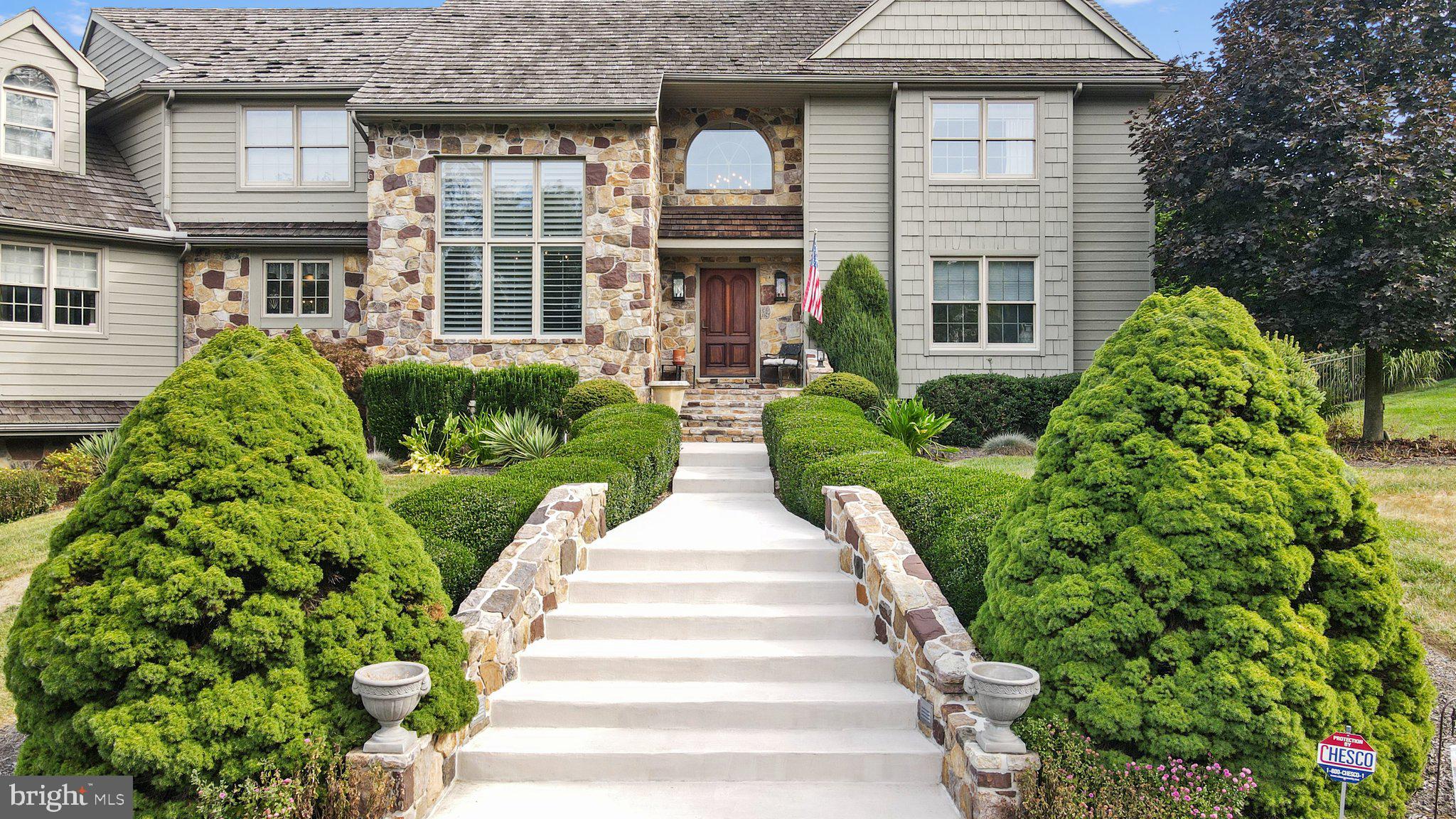 BLUE ROCK MEADOWS - Residential