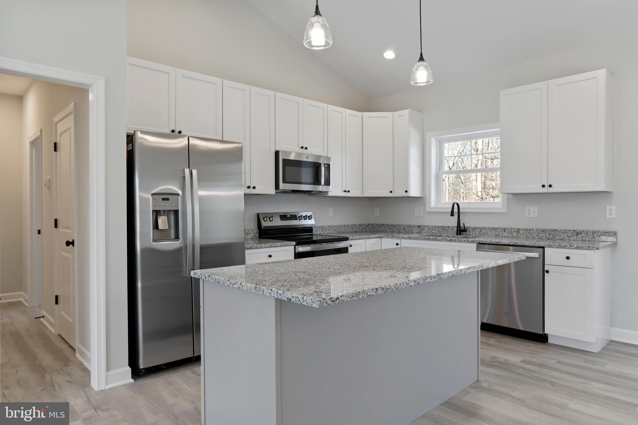 CAREFREE ACRES - Residential