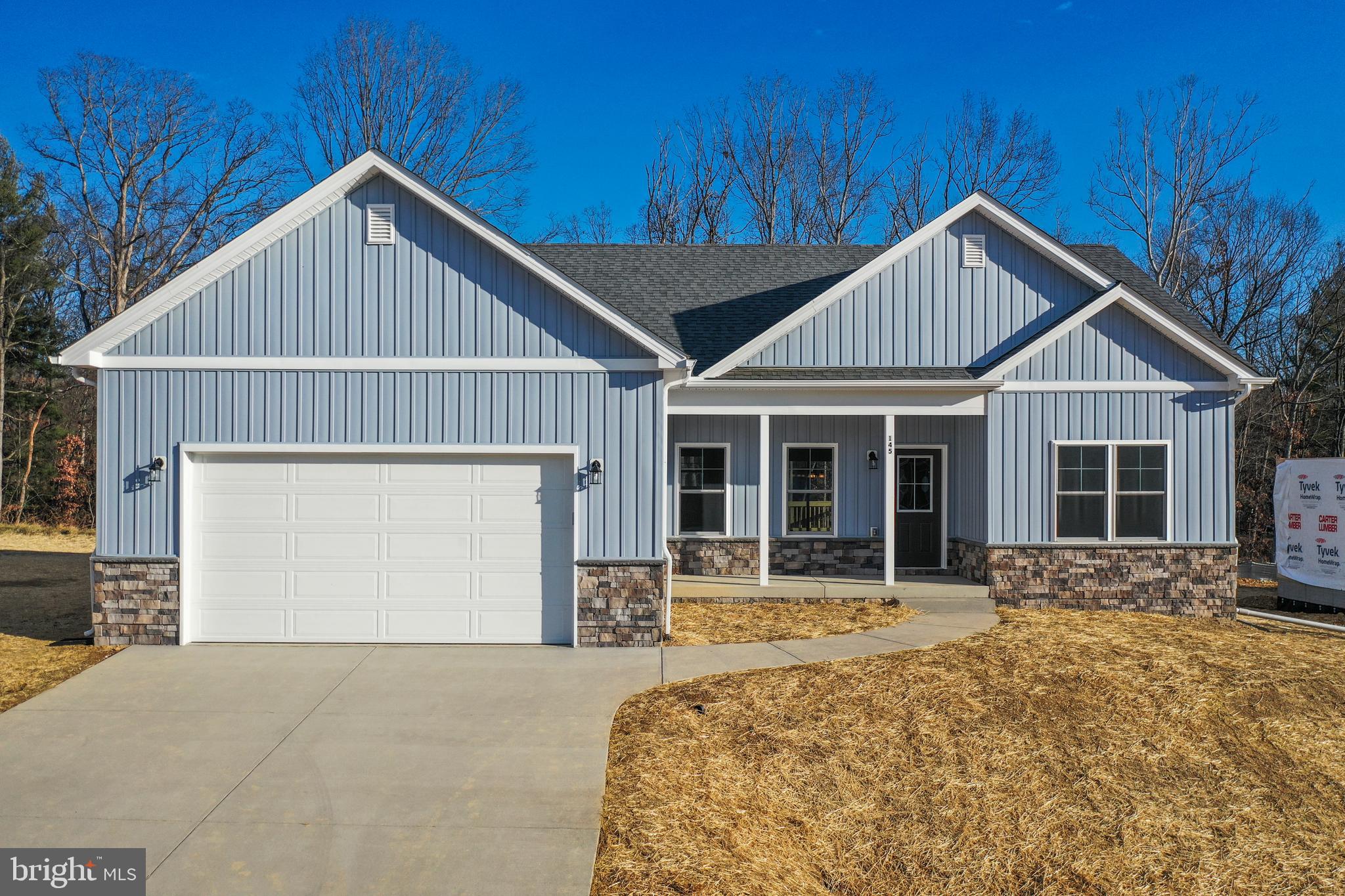 CAREFREE ACRES - Residential