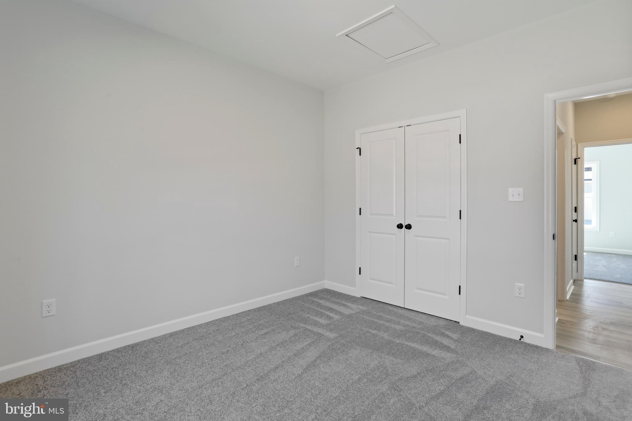 CAREFREE ACRES - Residential
