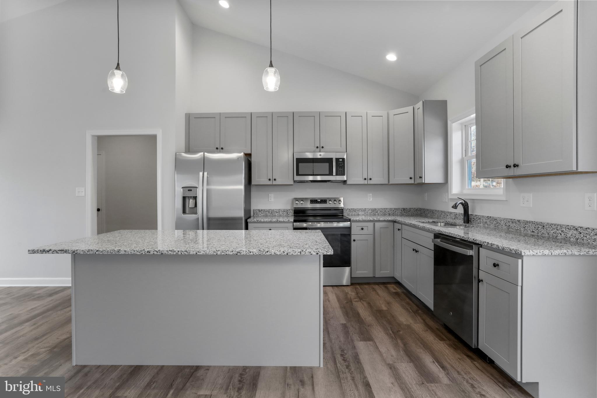 CAREFREE ACRES - Residential
