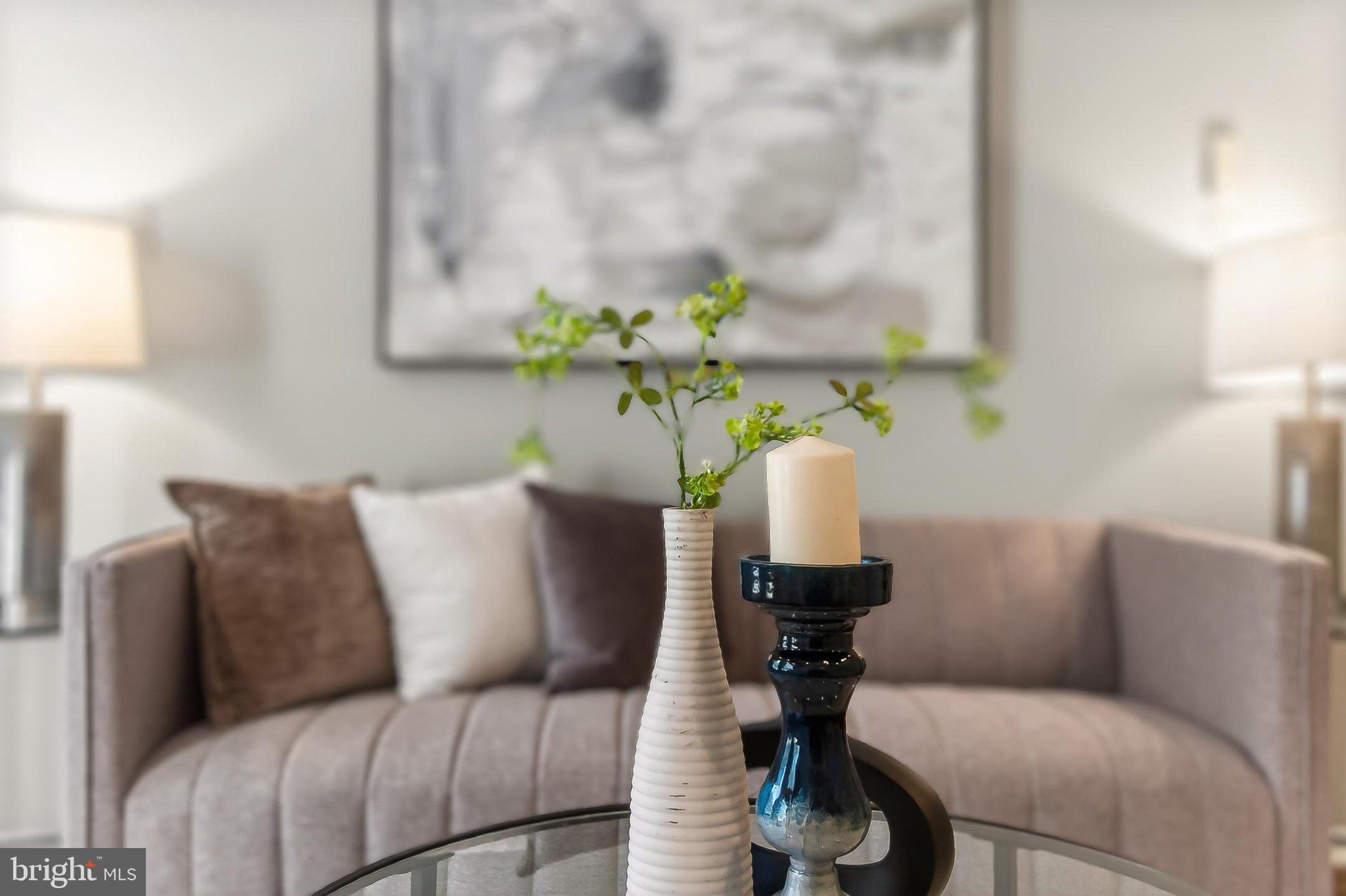 LAKEWOOD HILLS - Residential