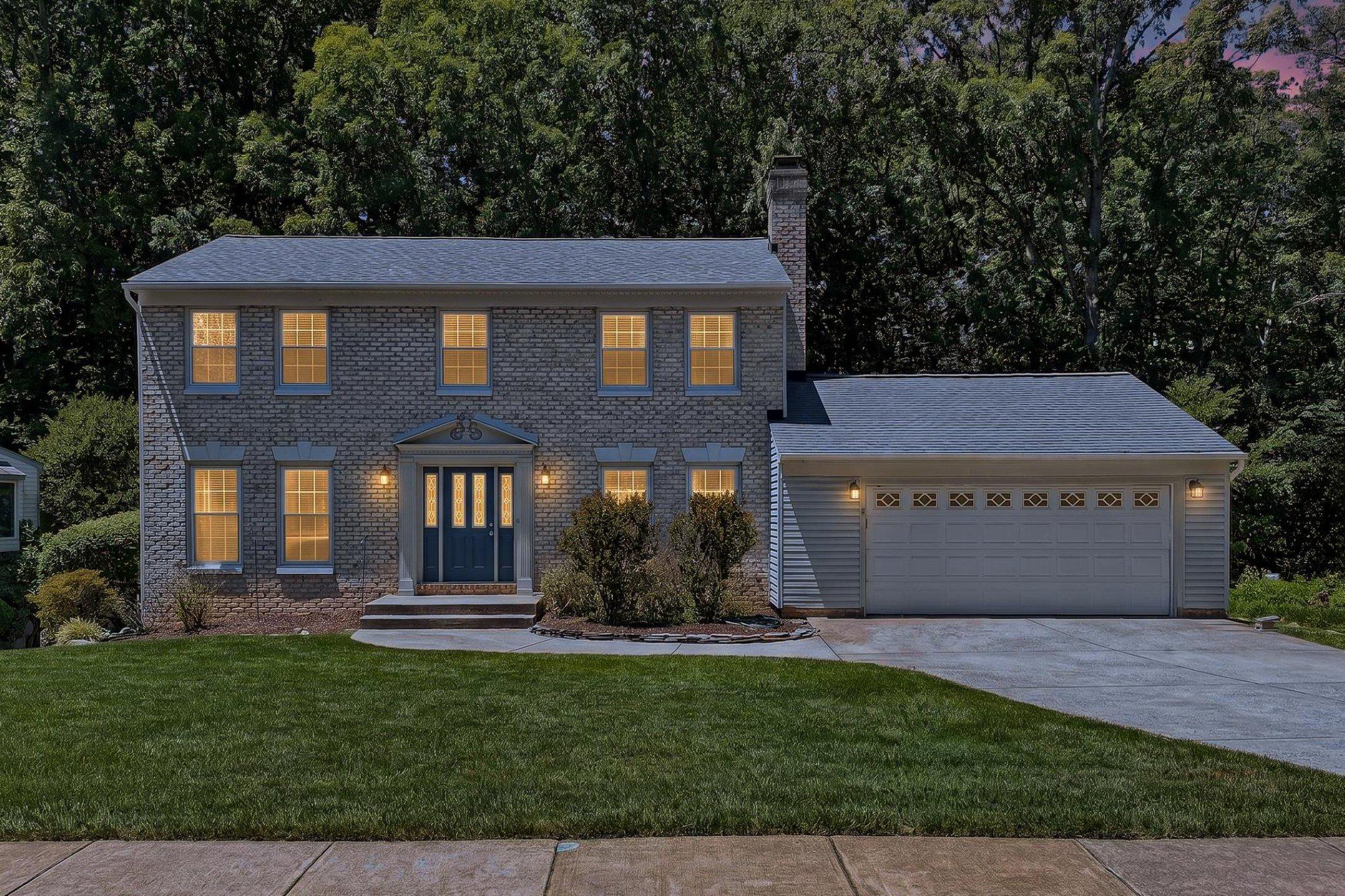 LAKEWOOD HILLS - Residential