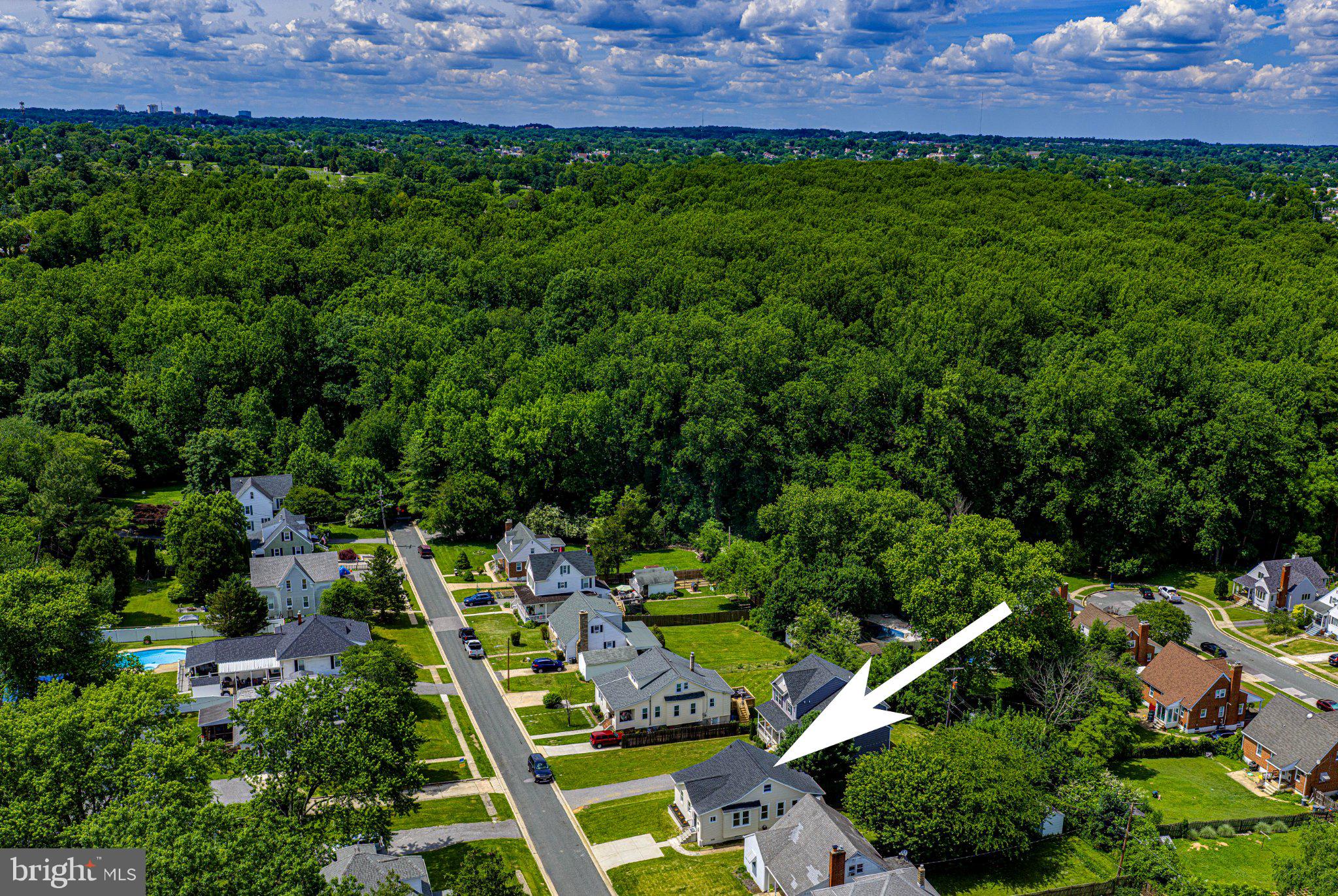 FULLERTON HEIGHTS - Residential