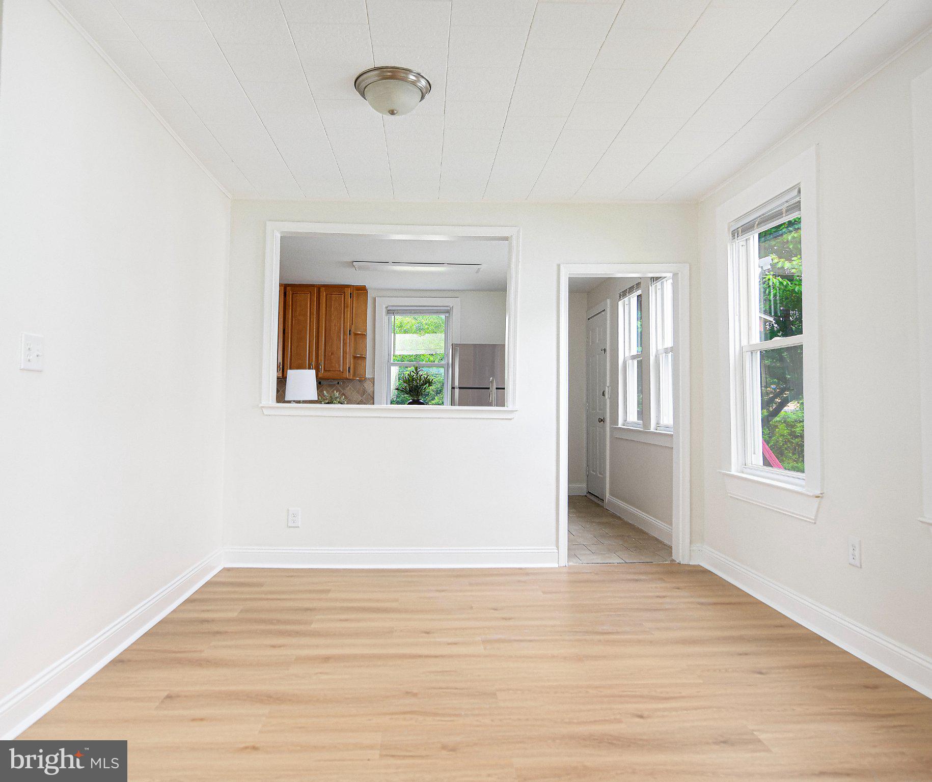 FULLERTON HEIGHTS - Residential