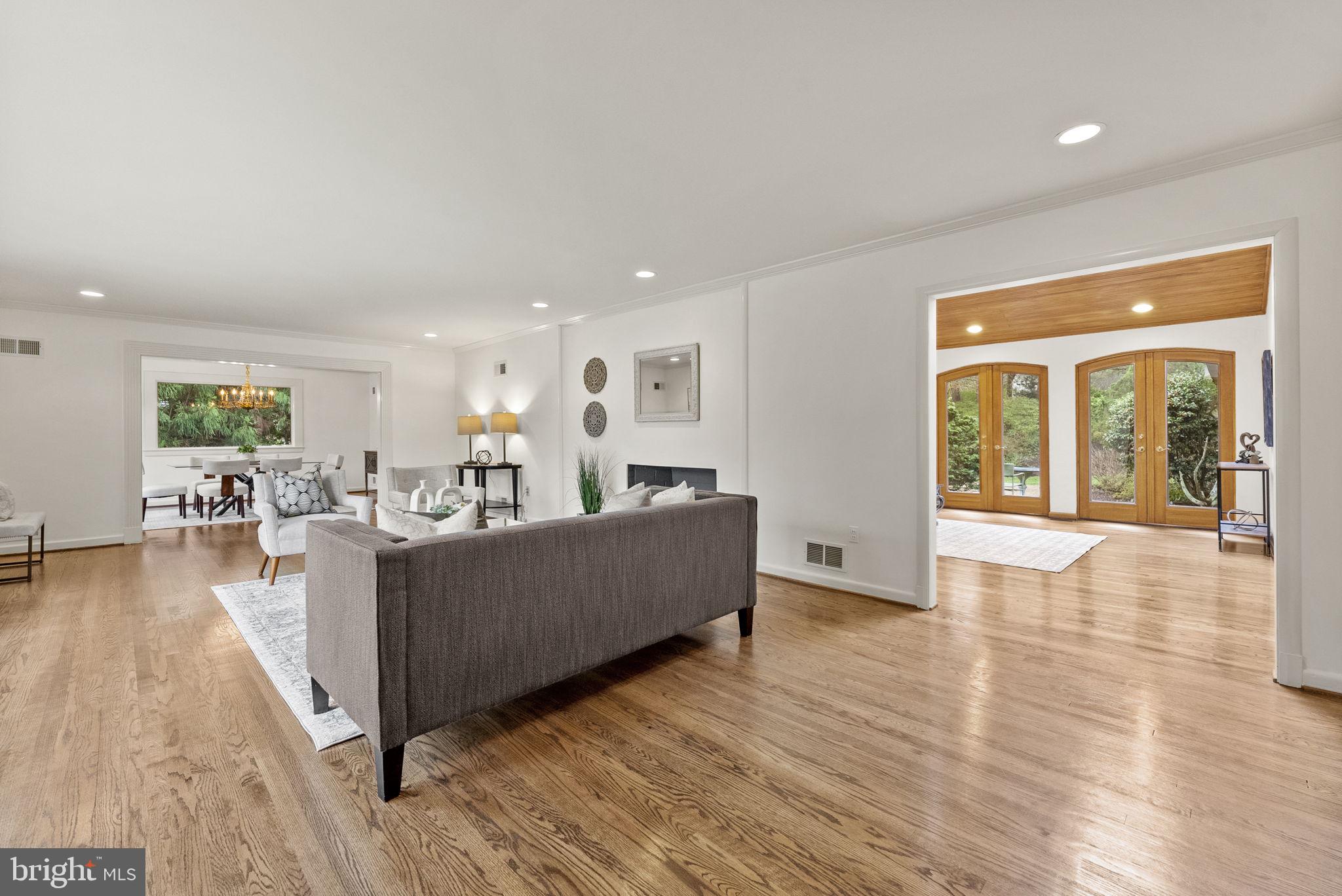 MALBROOK - Residential