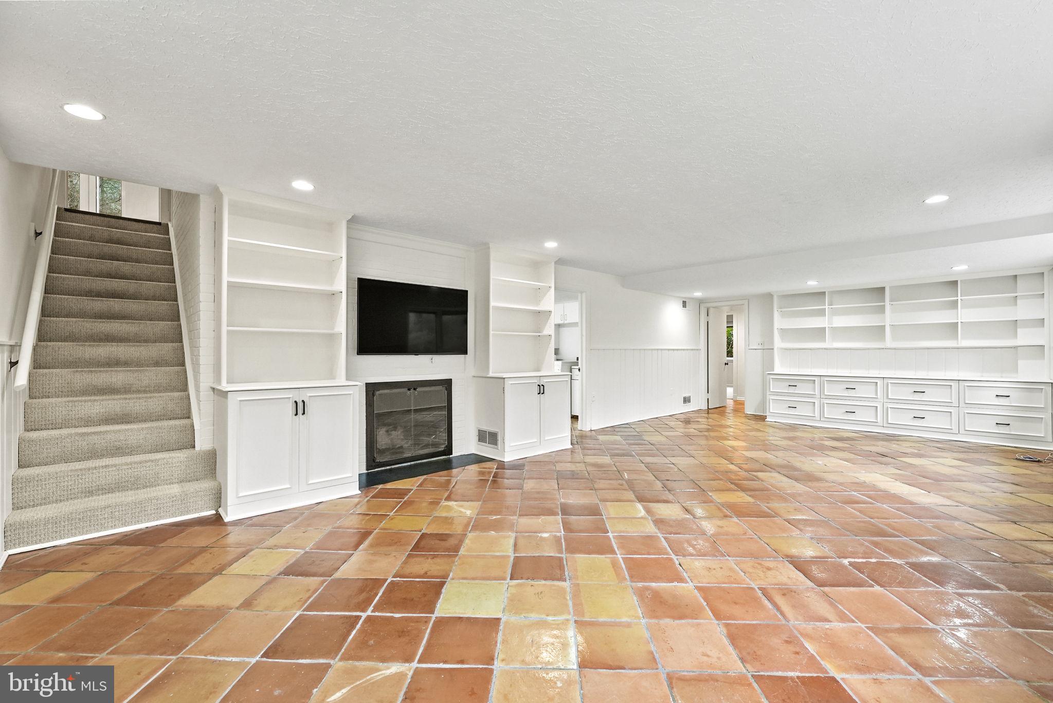 MALBROOK - Residential