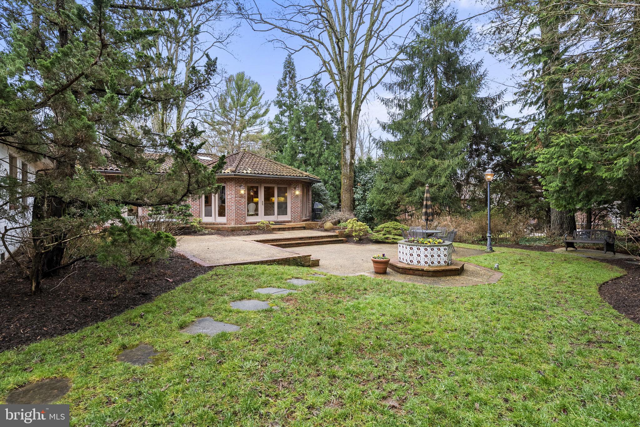 MALBROOK - Residential