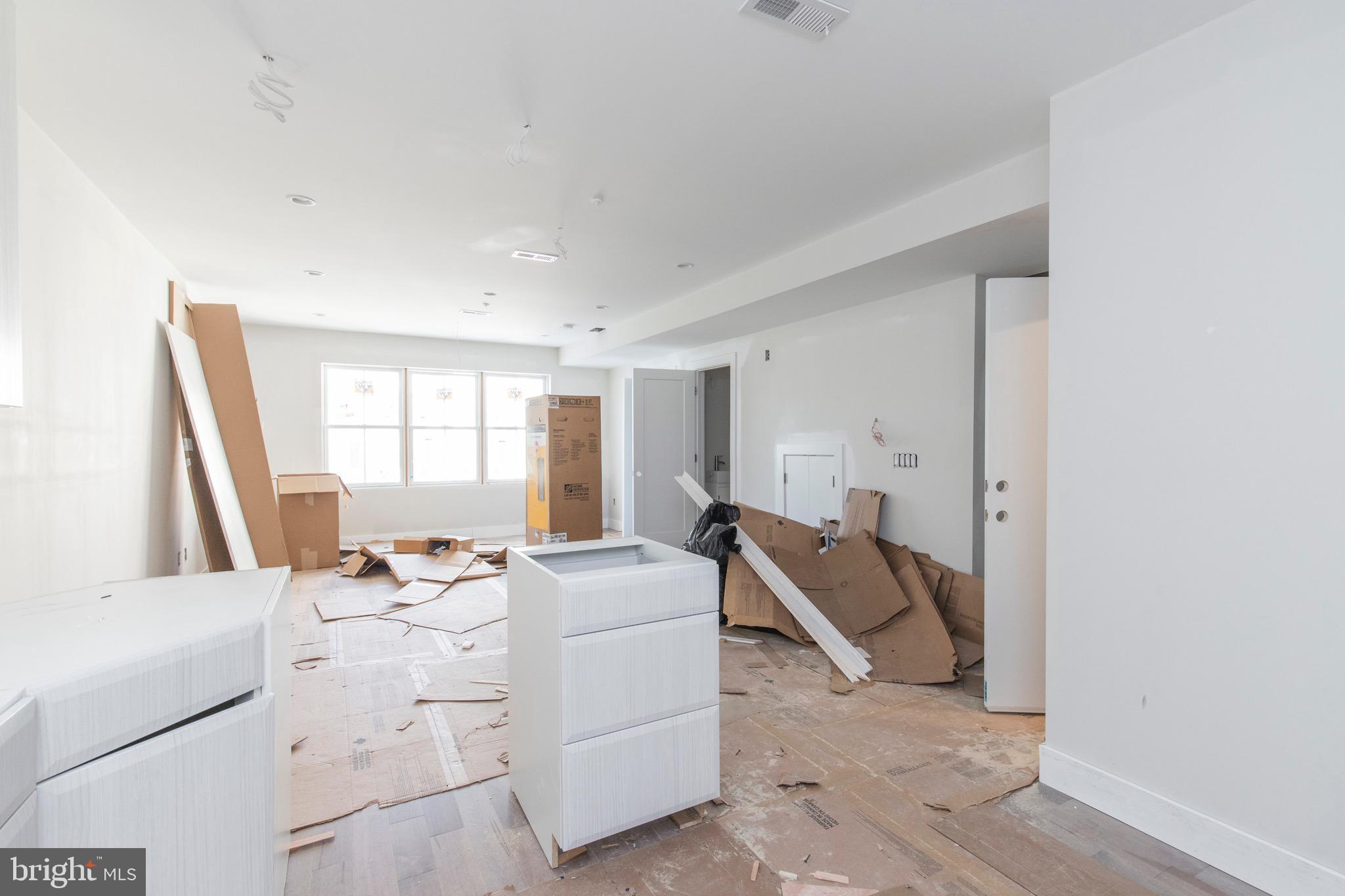 FAIRMOUNT - Residential Income