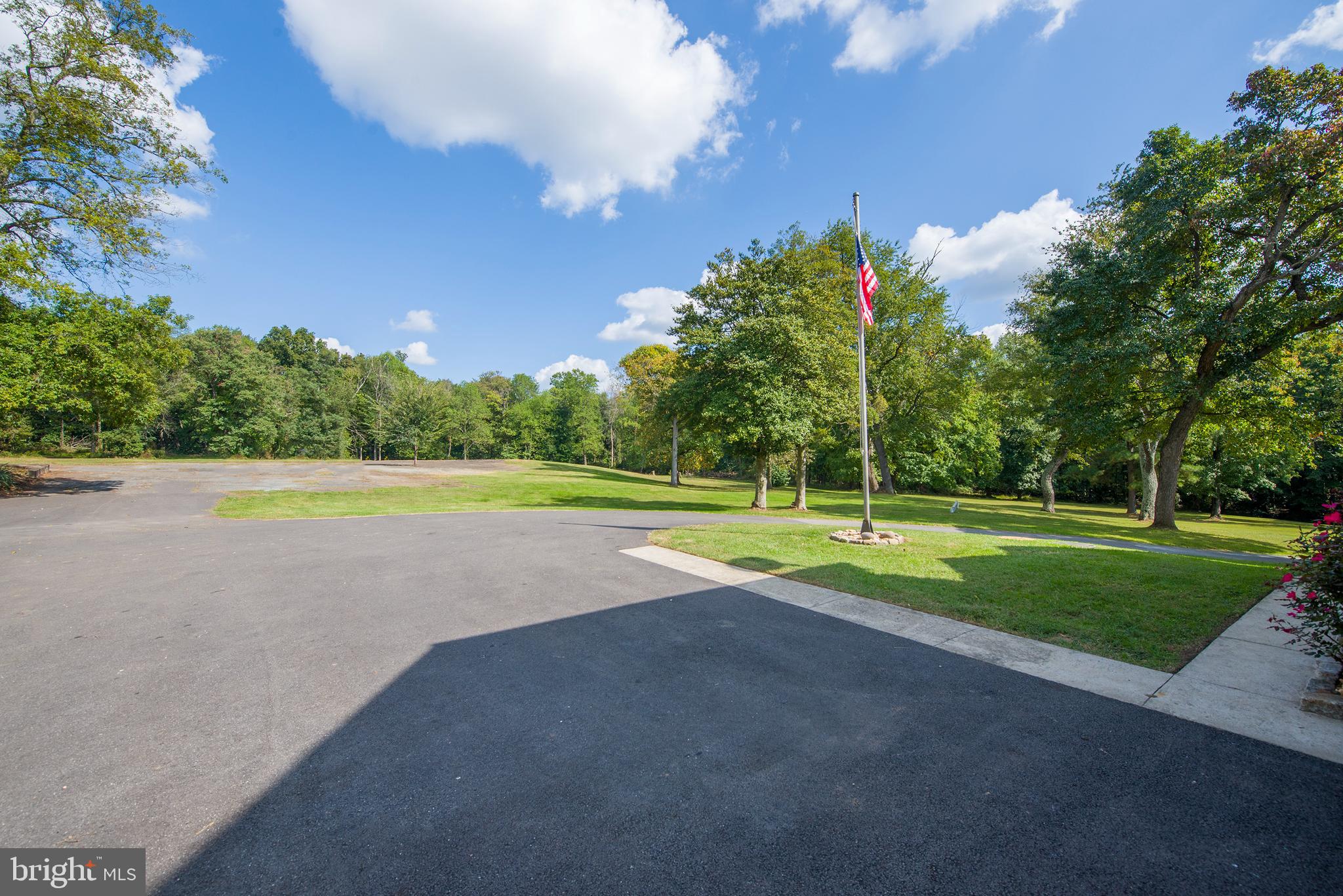 PERRYVILLE - Residential
