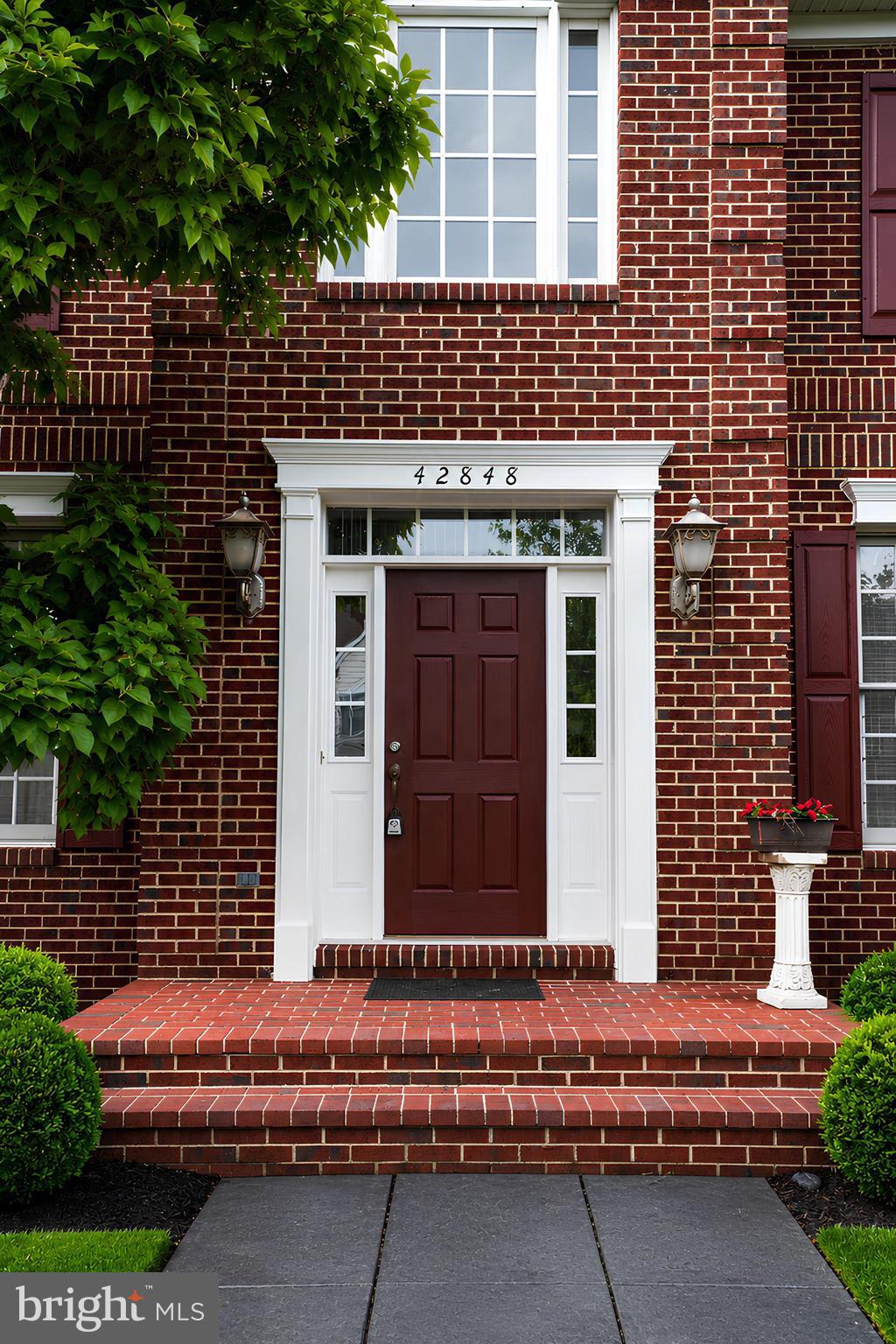BROADLANDS - Residential