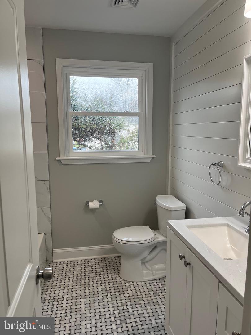 GLEN VIEW PARK - Residential