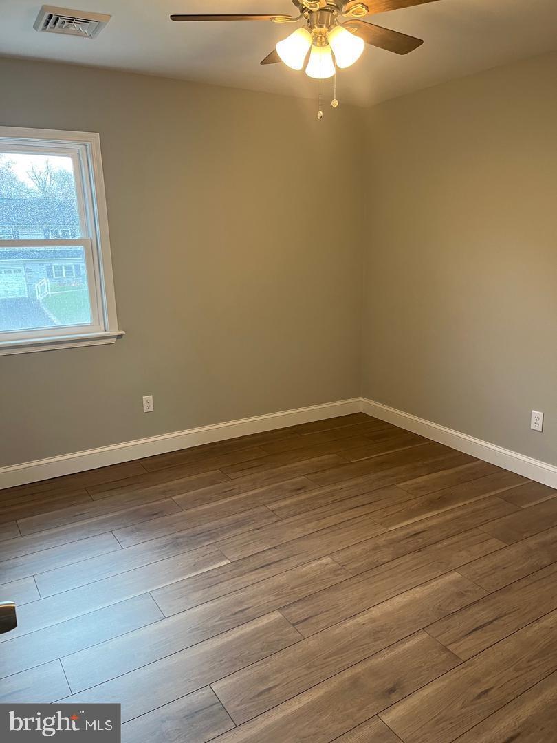 GLEN VIEW PARK - Residential