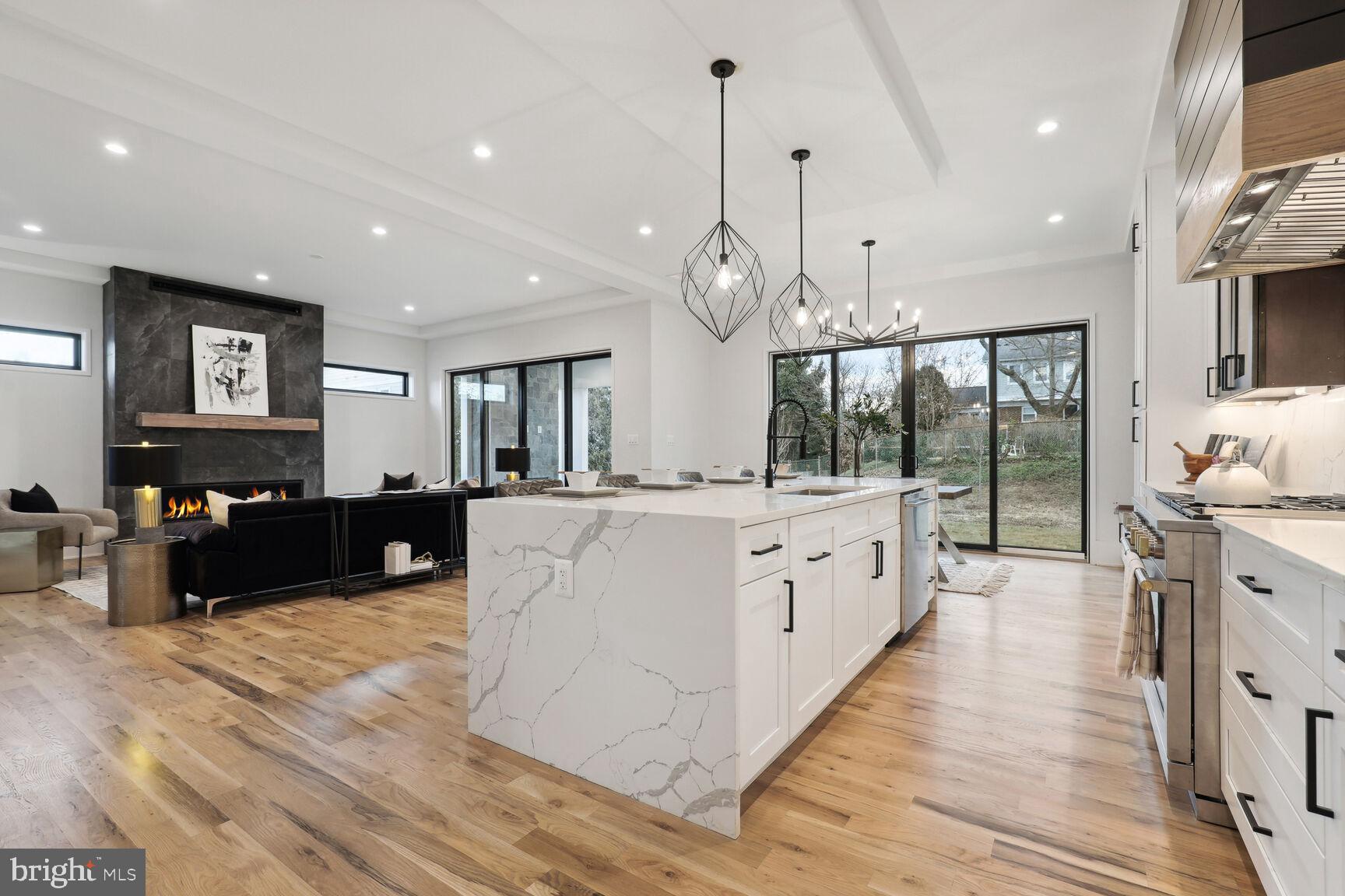 KENT GARDENS - Residential