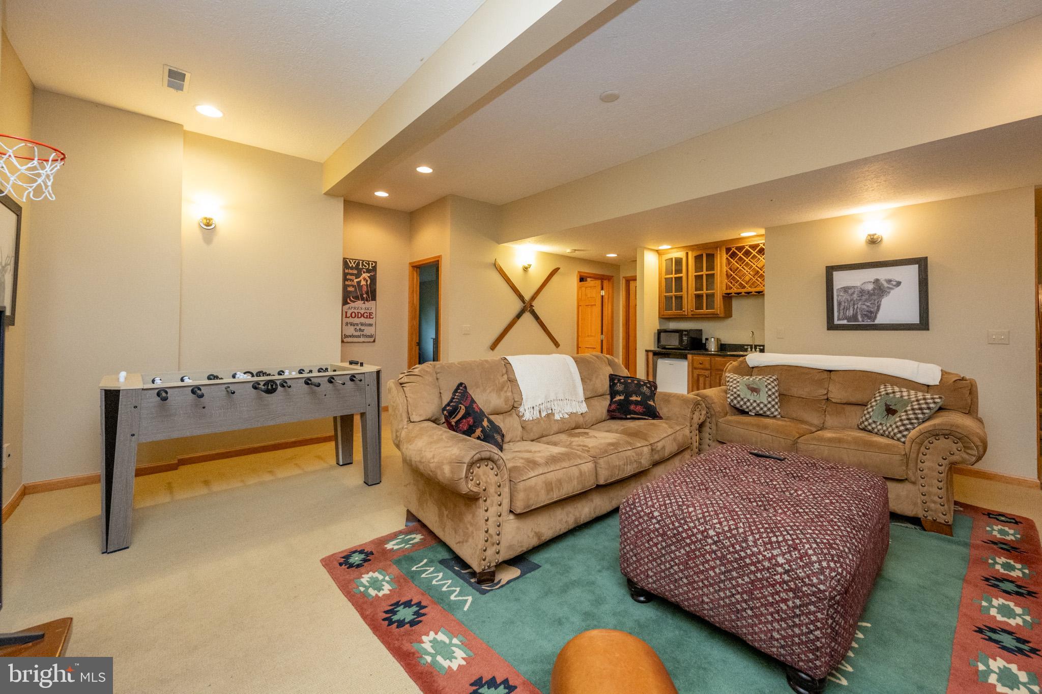 BOULDER RIDGE - Residential