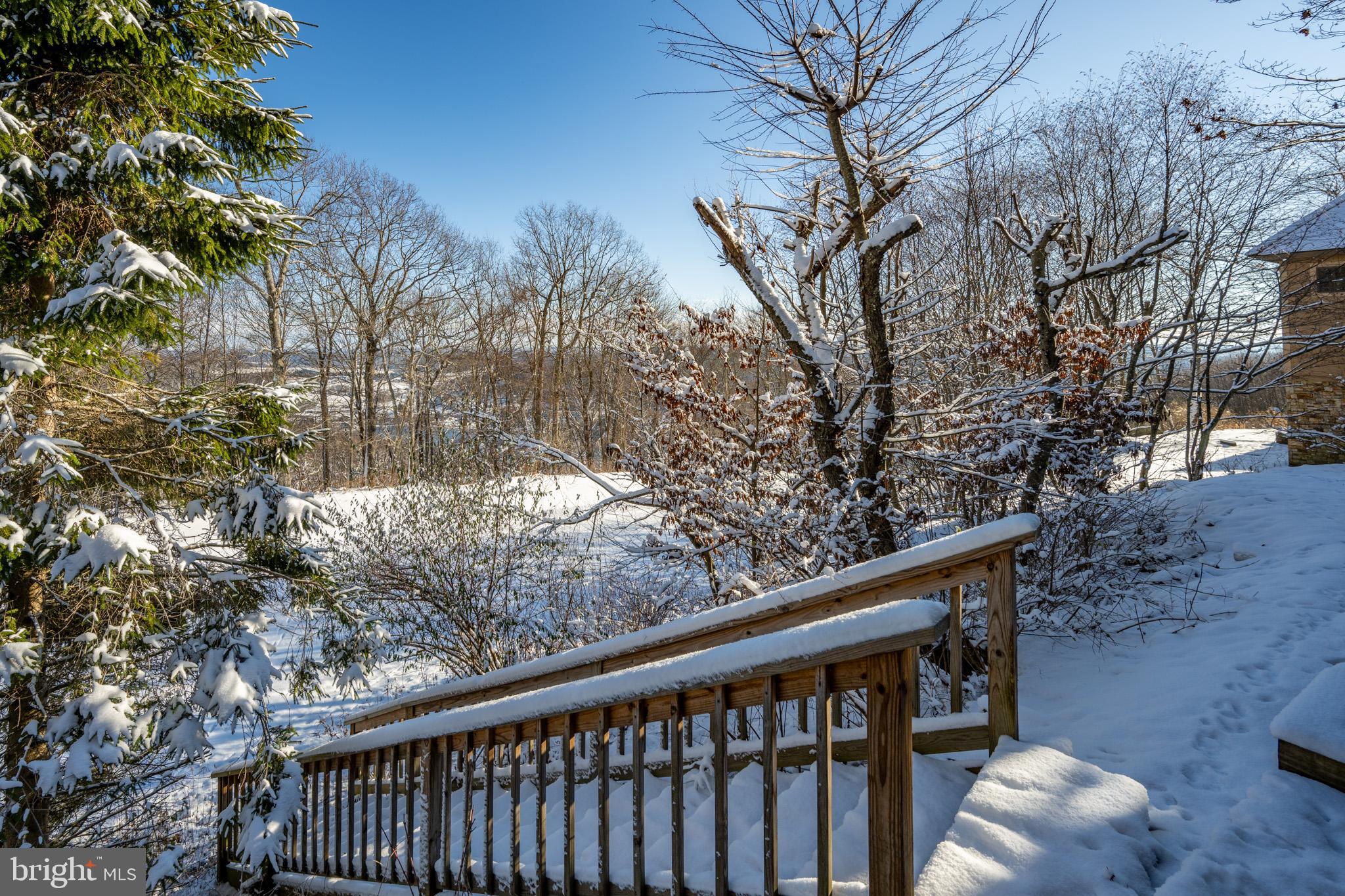BOULDER RIDGE - Residential