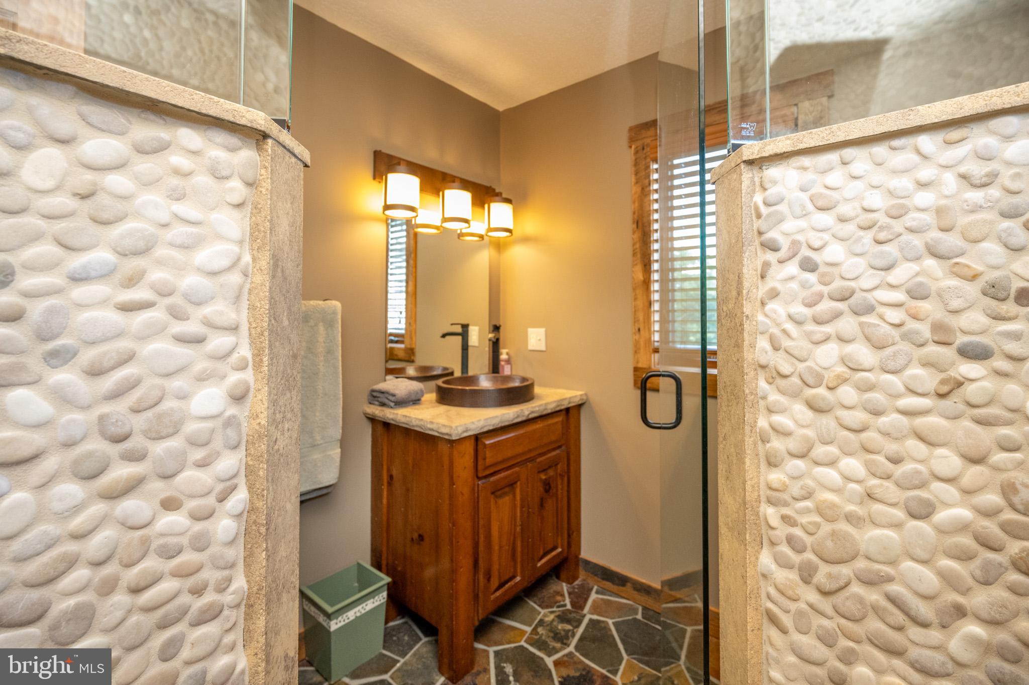BOULDER RIDGE - Residential