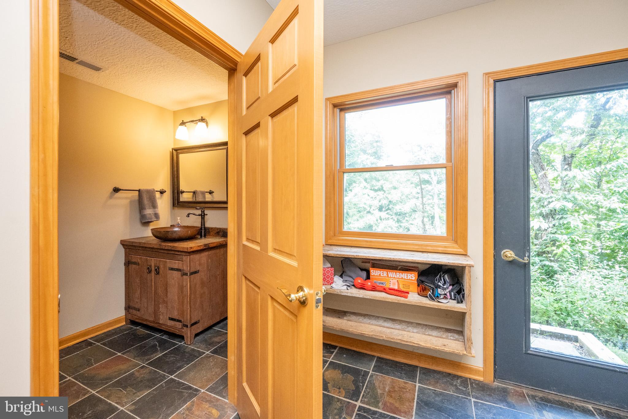 BOULDER RIDGE - Residential