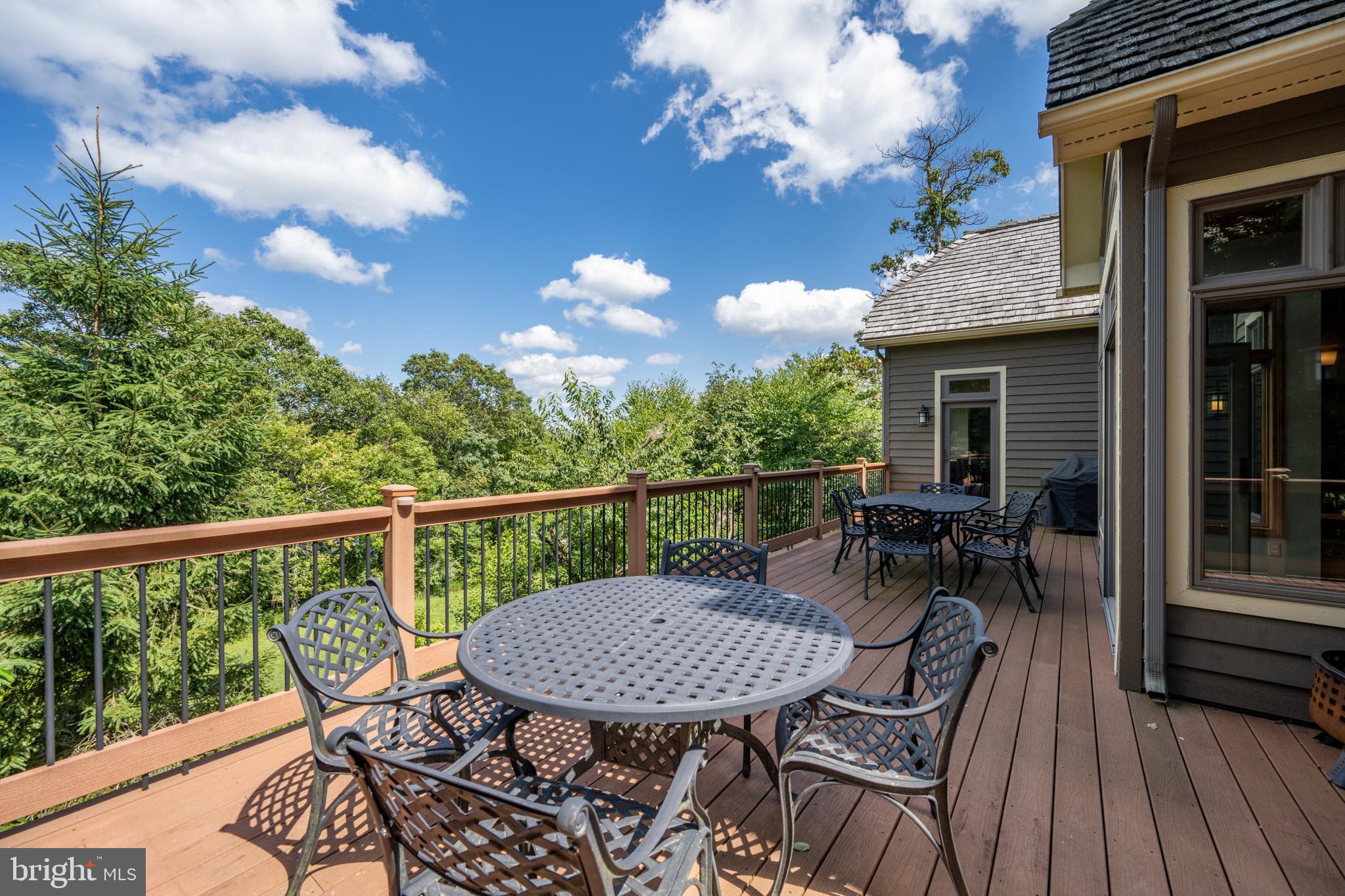 BOULDER RIDGE - Residential