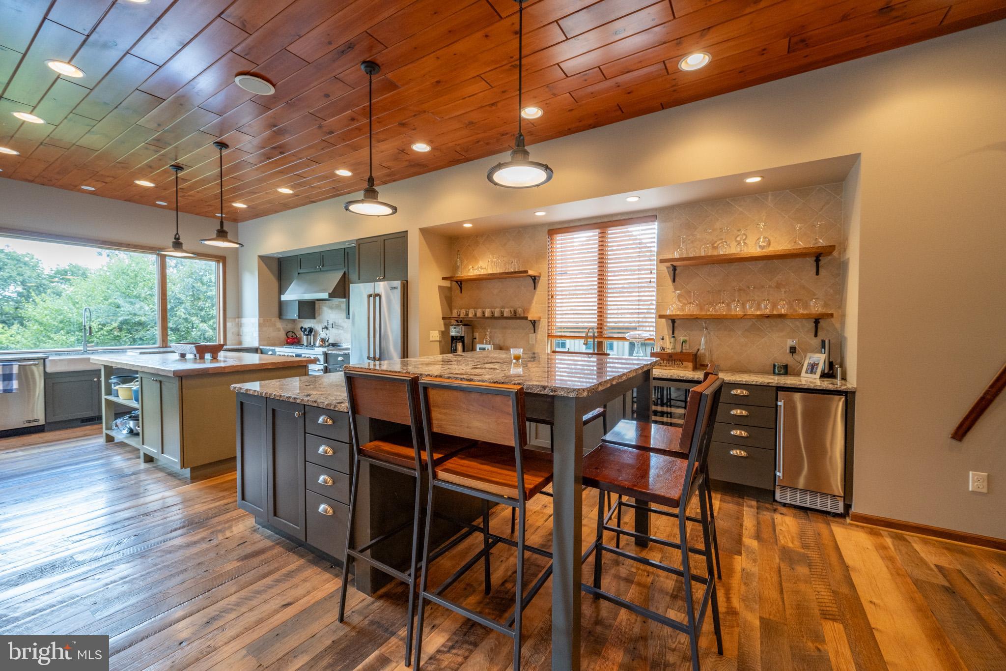 BOULDER RIDGE - Residential