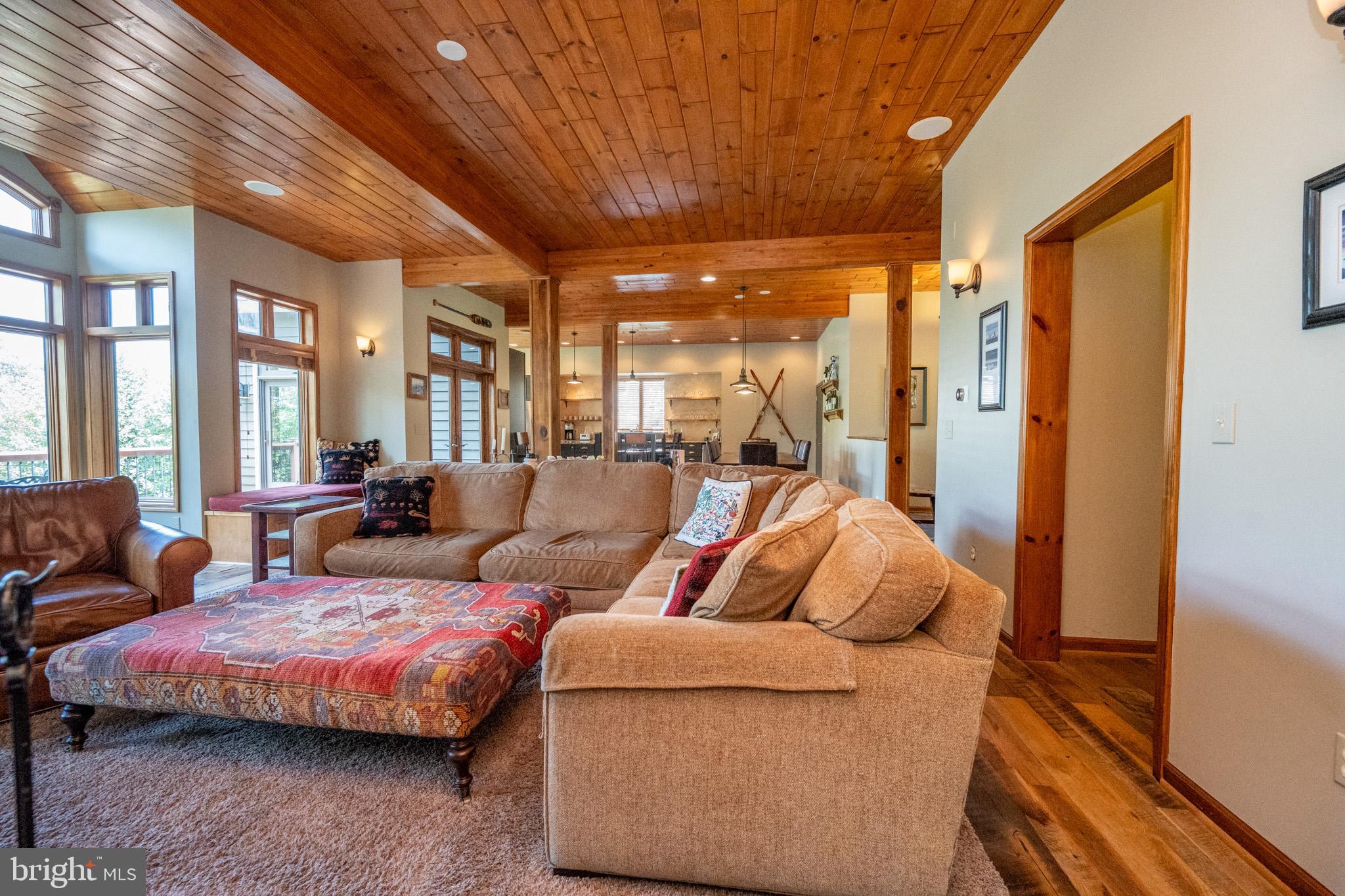 BOULDER RIDGE - Residential