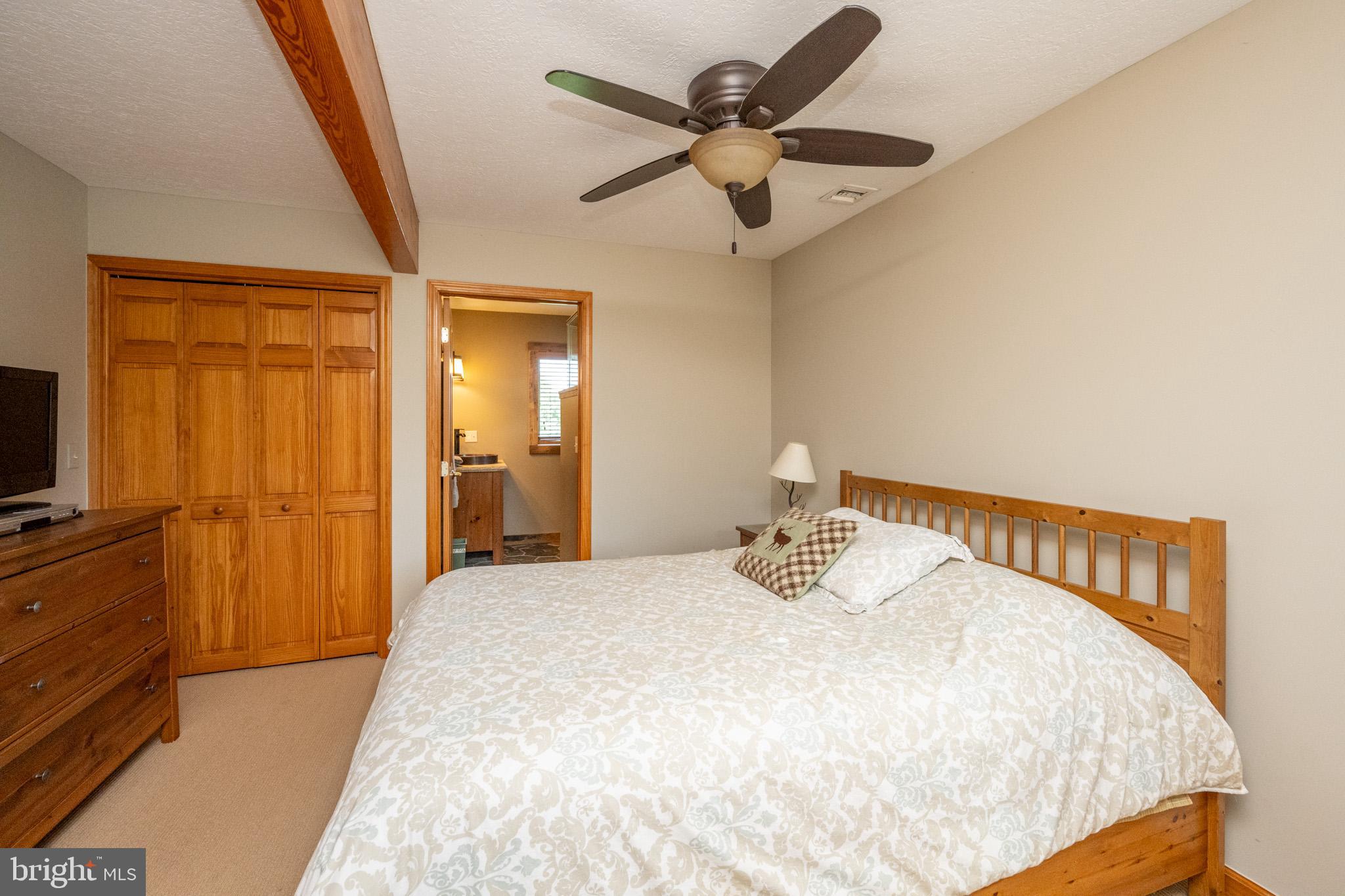 BOULDER RIDGE - Residential