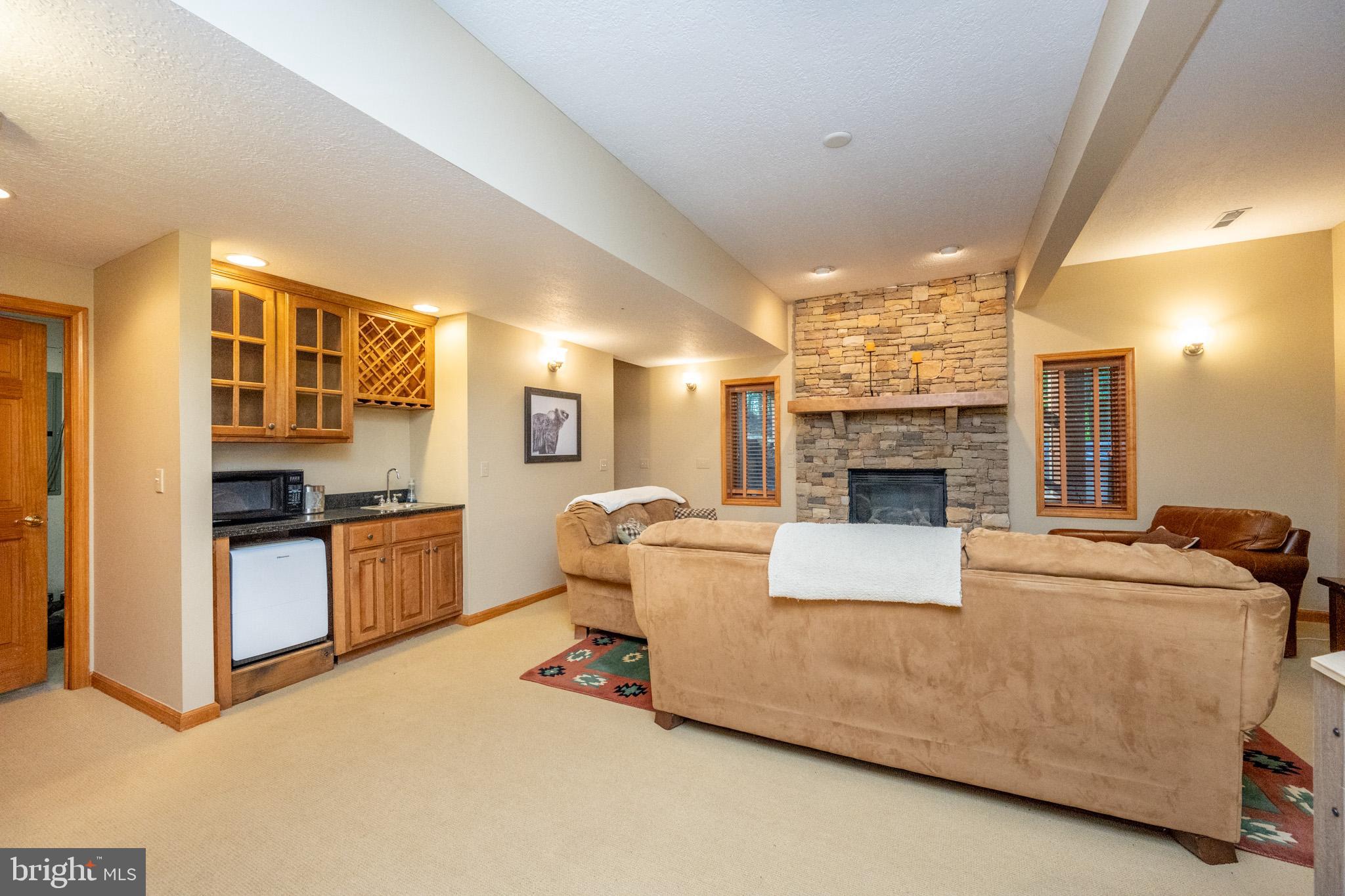 BOULDER RIDGE - Residential