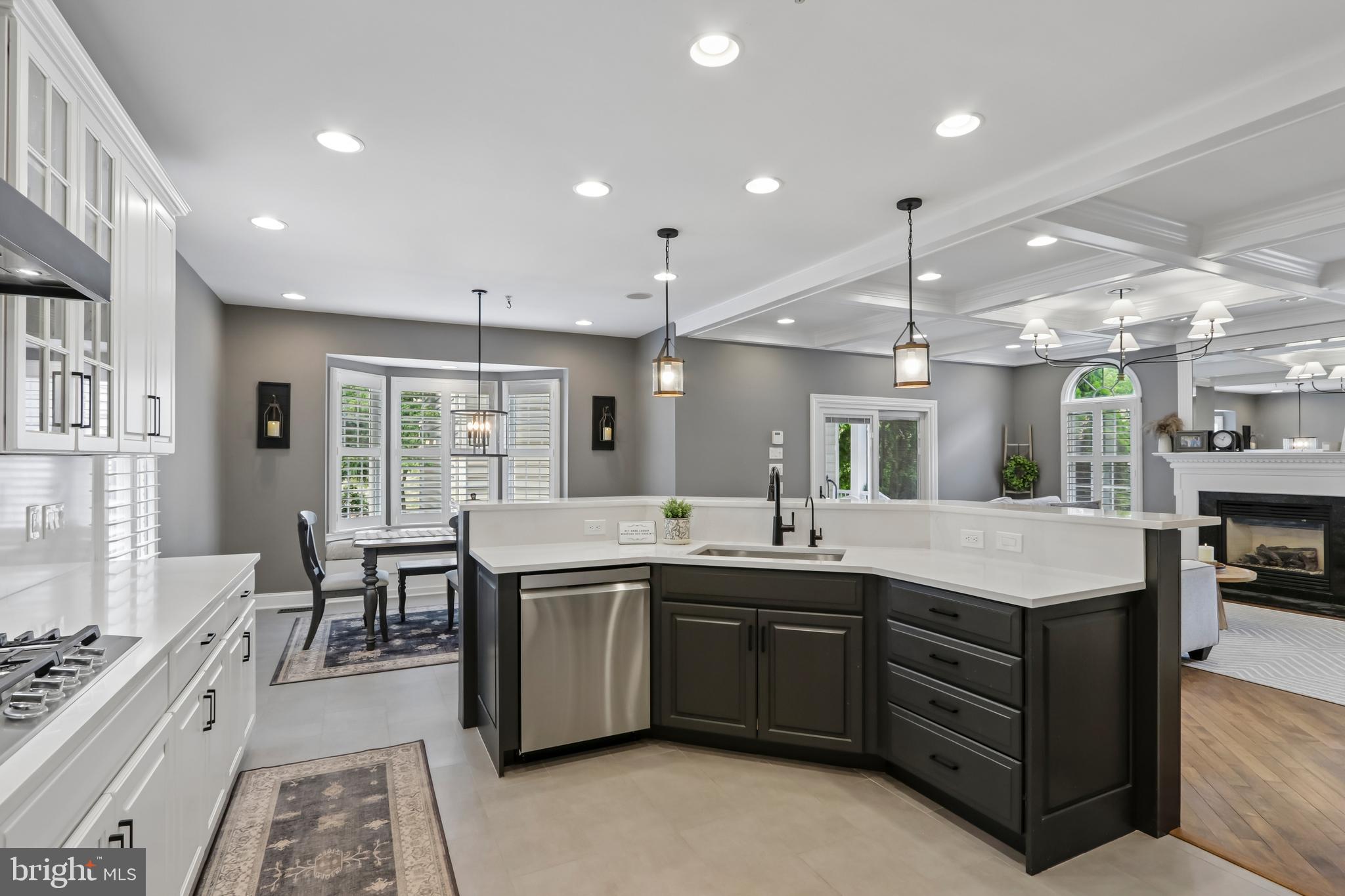 NEW BRITAIN WALK - Residential