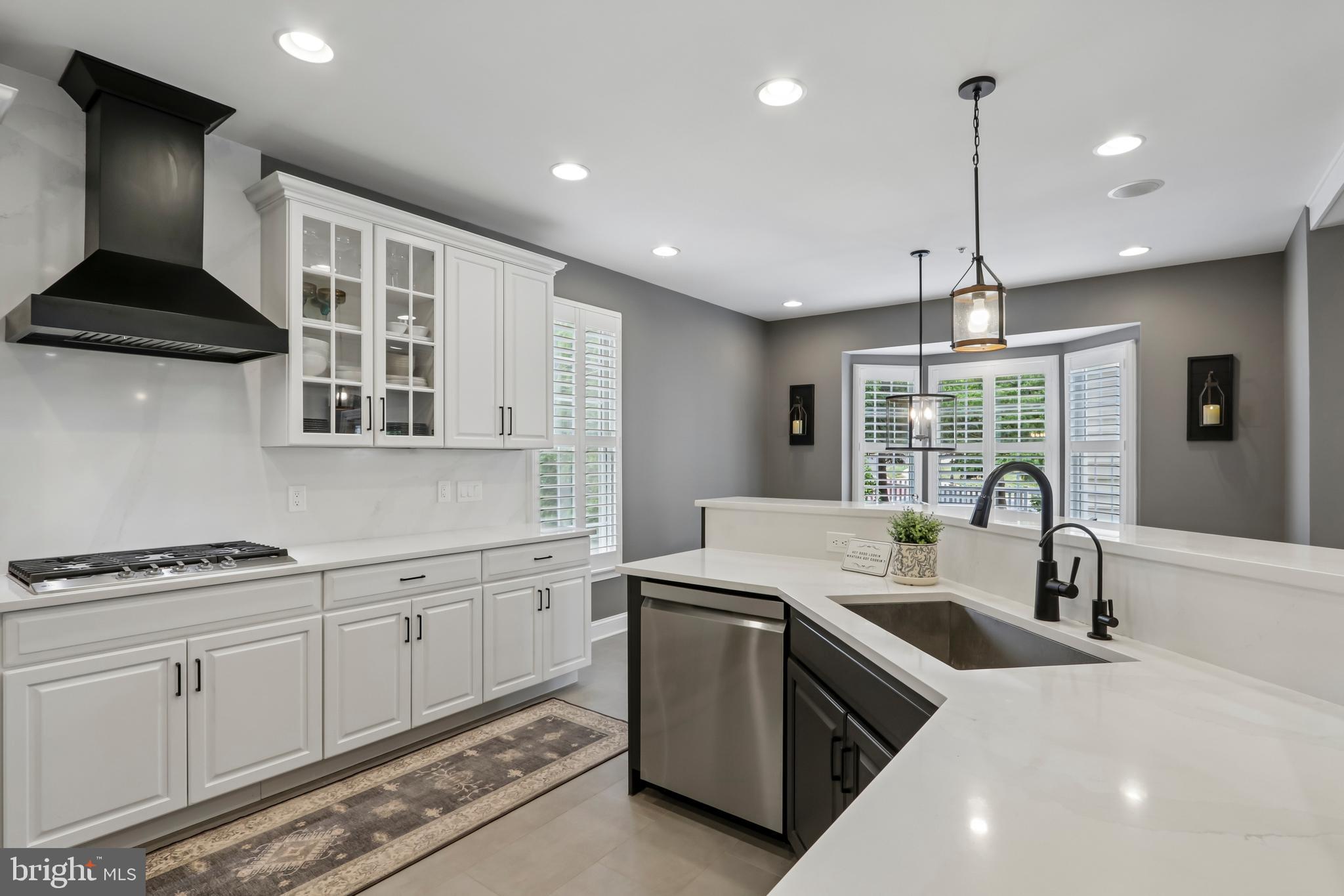 NEW BRITAIN WALK - Residential