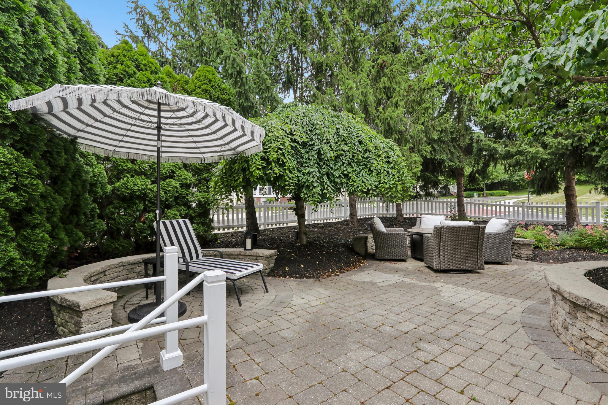 NEW BRITAIN WALK - Residential
