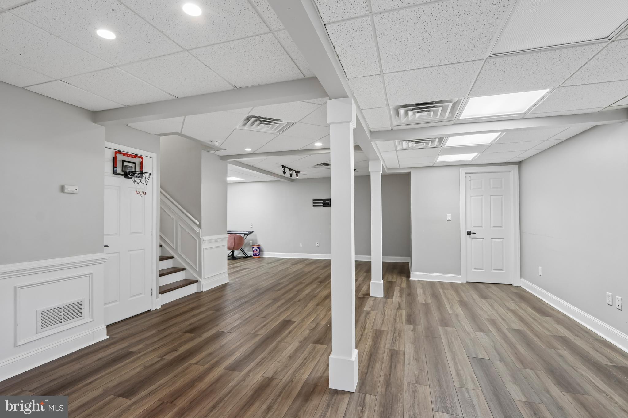 NEW BRITAIN WALK - Residential