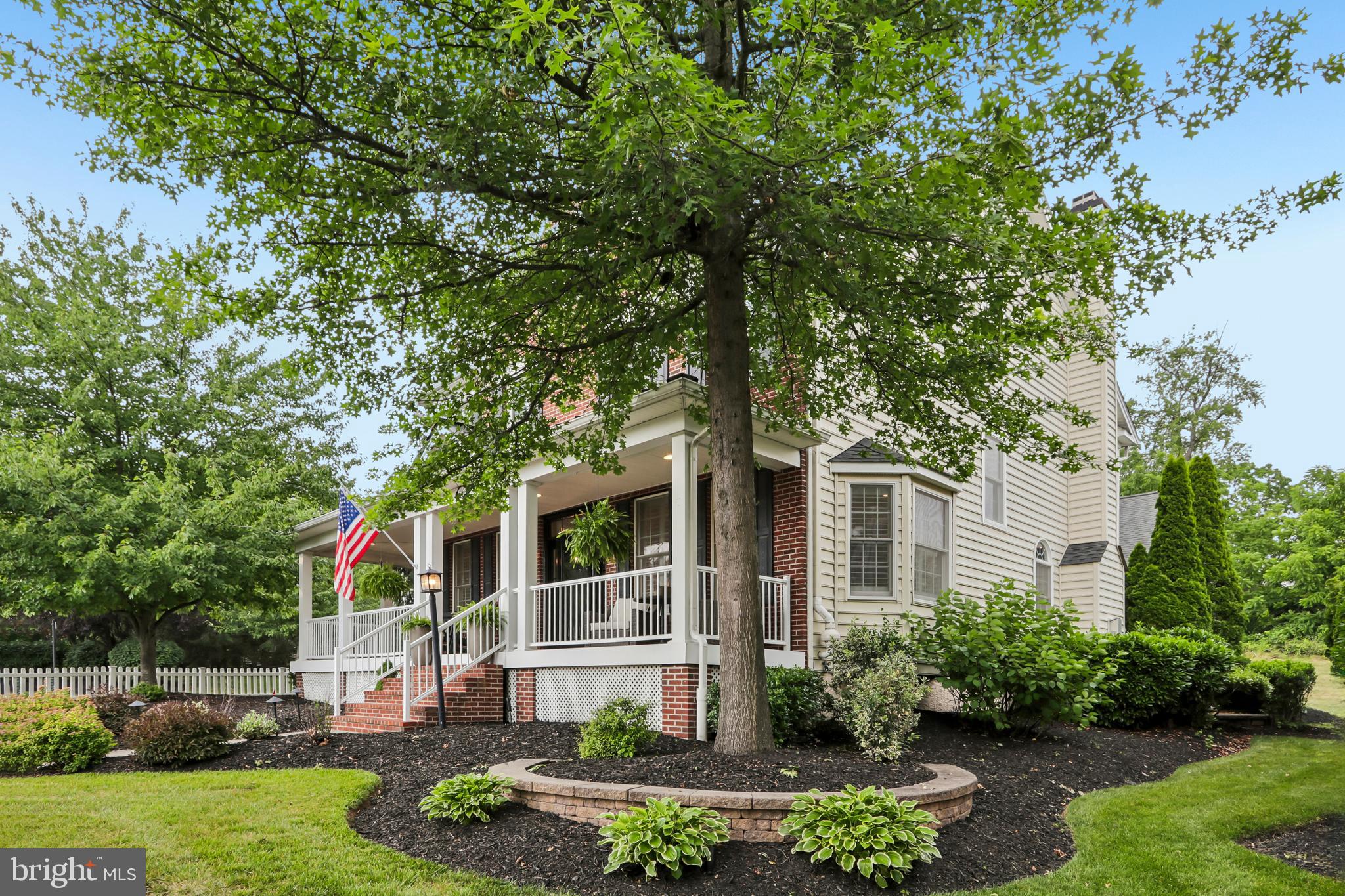 NEW BRITAIN WALK - Residential