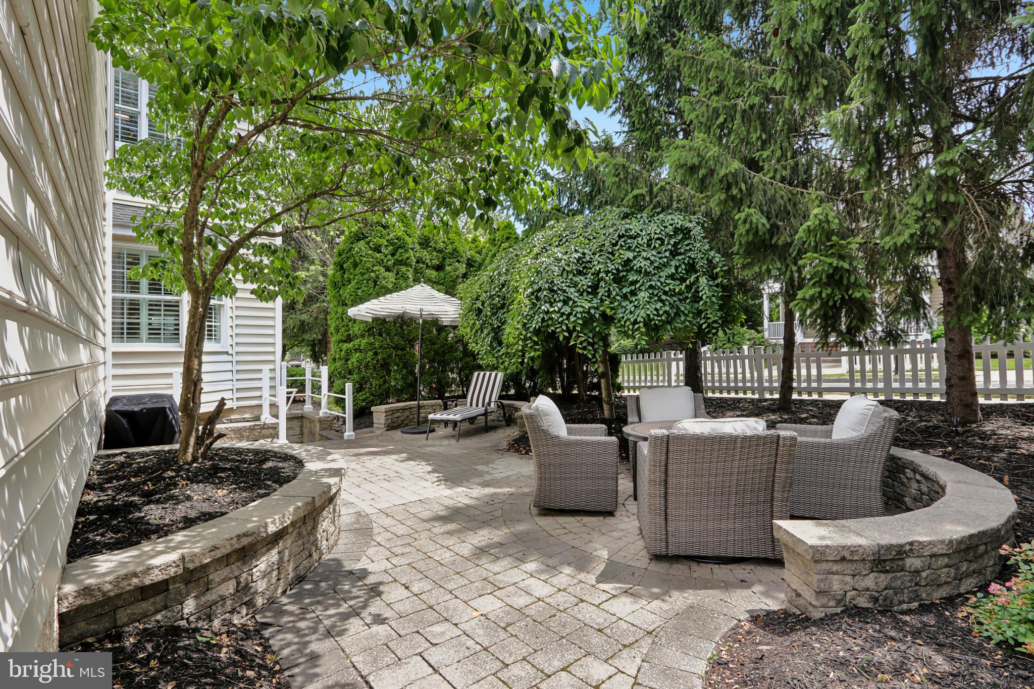 NEW BRITAIN WALK - Residential