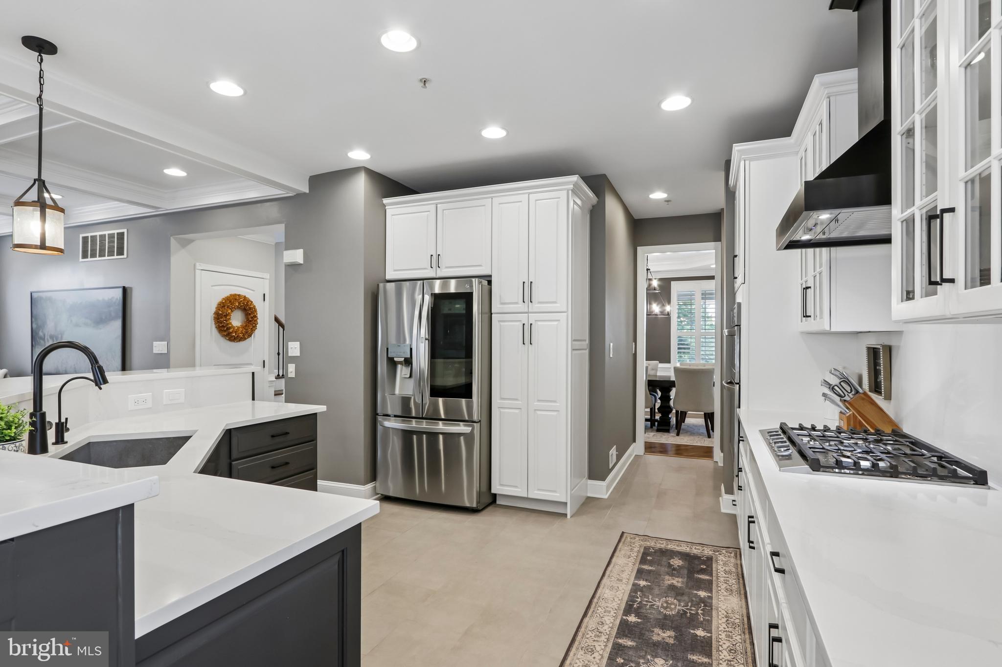 NEW BRITAIN WALK - Residential